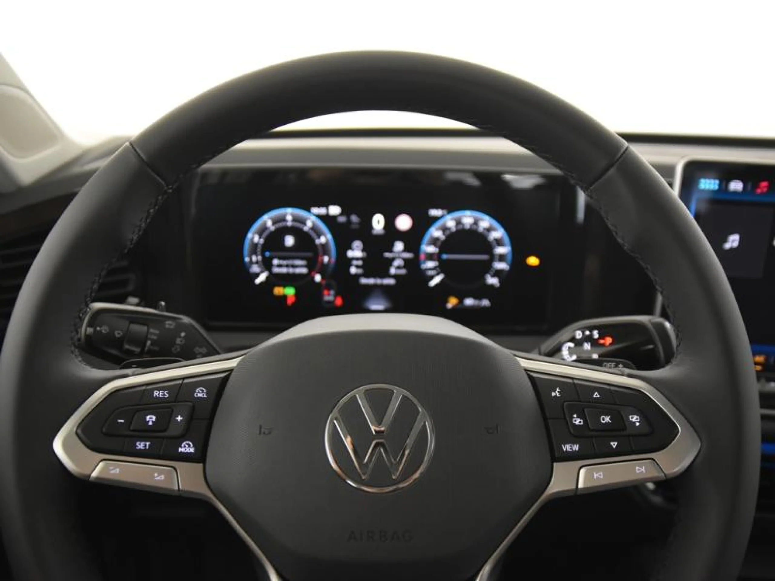 VOLKSWAGEN TIGUAN TIGUAN MATCH  1.5 ETSI 110 KW (150 CV)  AUTOMÁTICO DSG 7 VEL. - Foto 13