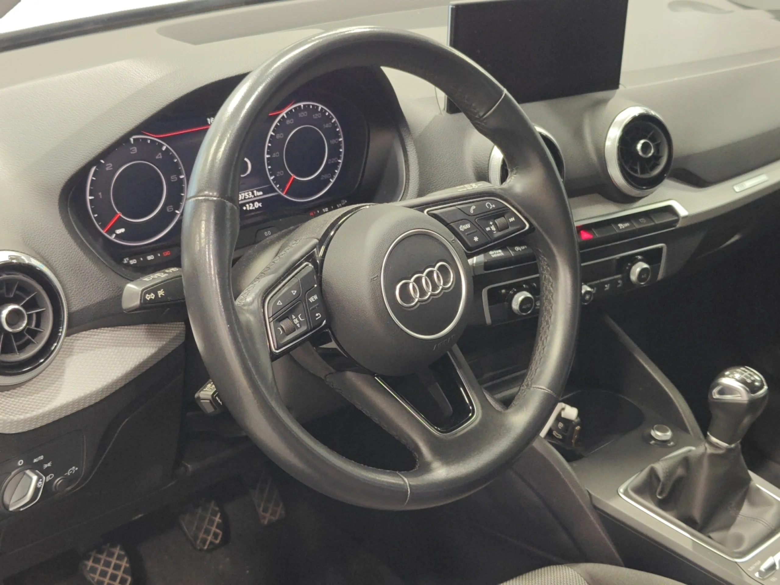 AUDI Q2 S LINE 30 TDI 85KW (116CV) - Foto 9