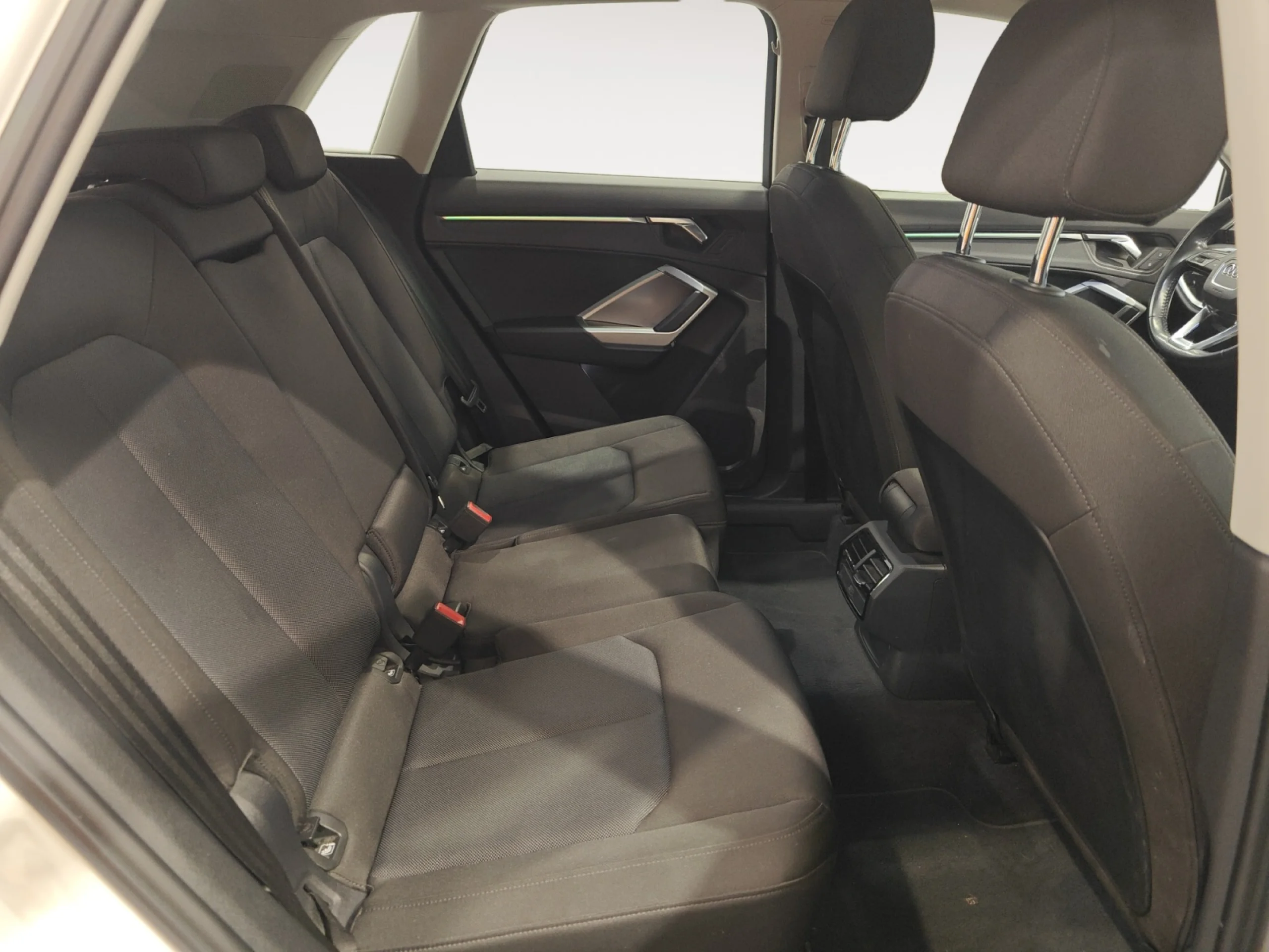 AUDI Q3 ADVANCED 35 TFSI 110KW (150CV) S TRONIC - Foto 6