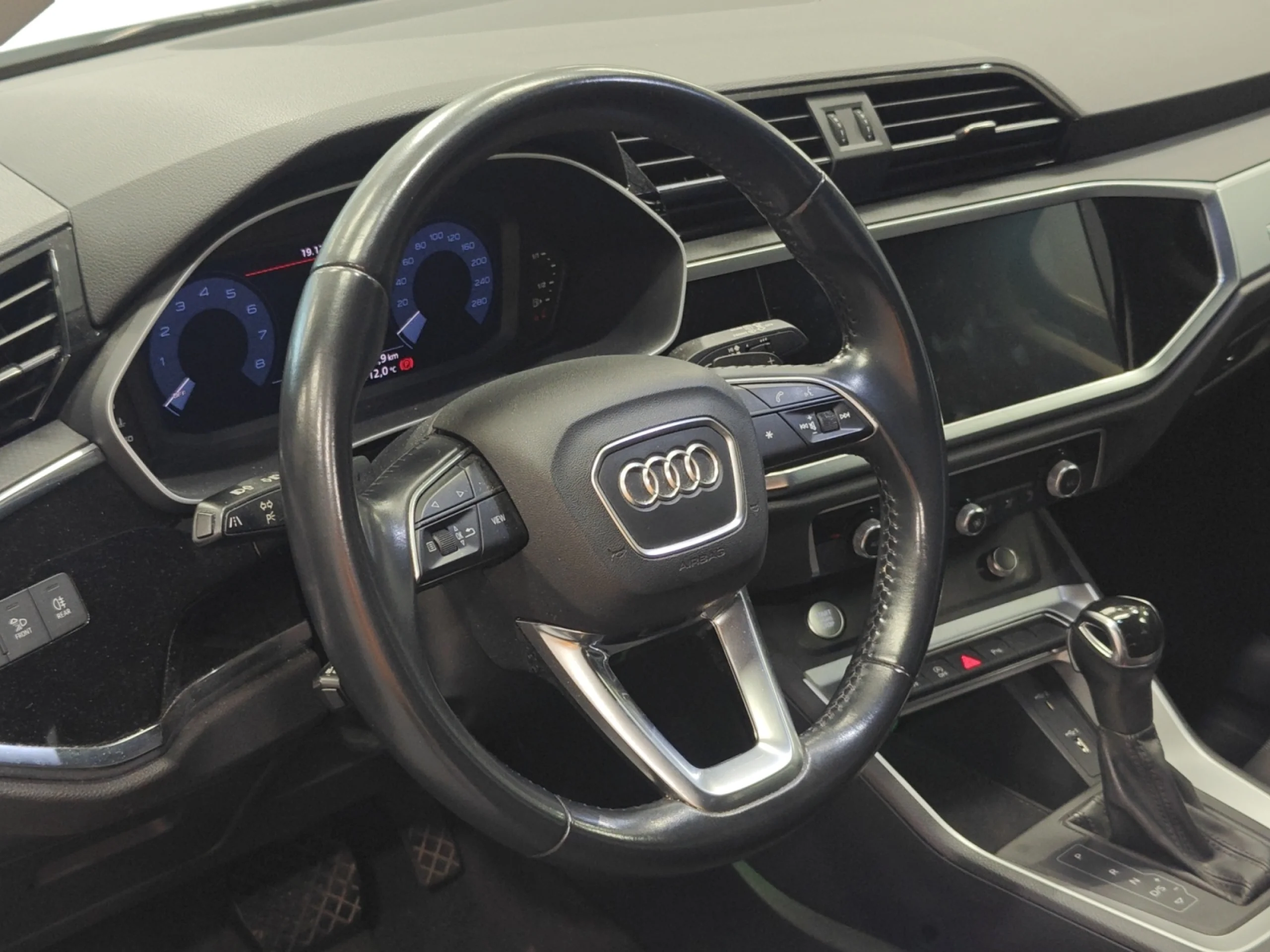 AUDI Q3 ADVANCED 35 TFSI 110KW (150CV) S TRONIC - Foto 9