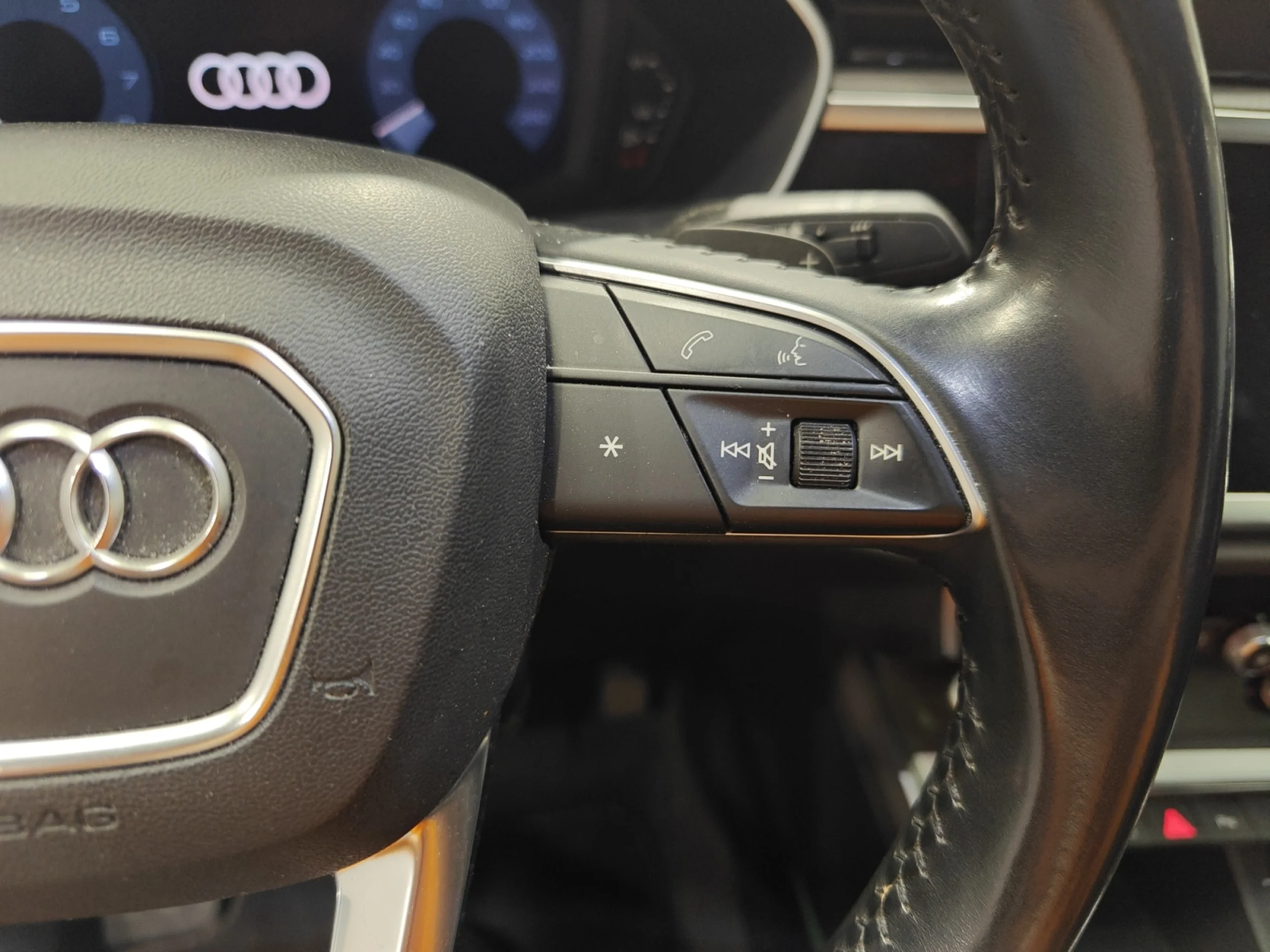 AUDI Q3 ADVANCED 35 TFSI 110KW (150CV) S TRONIC - Foto 10