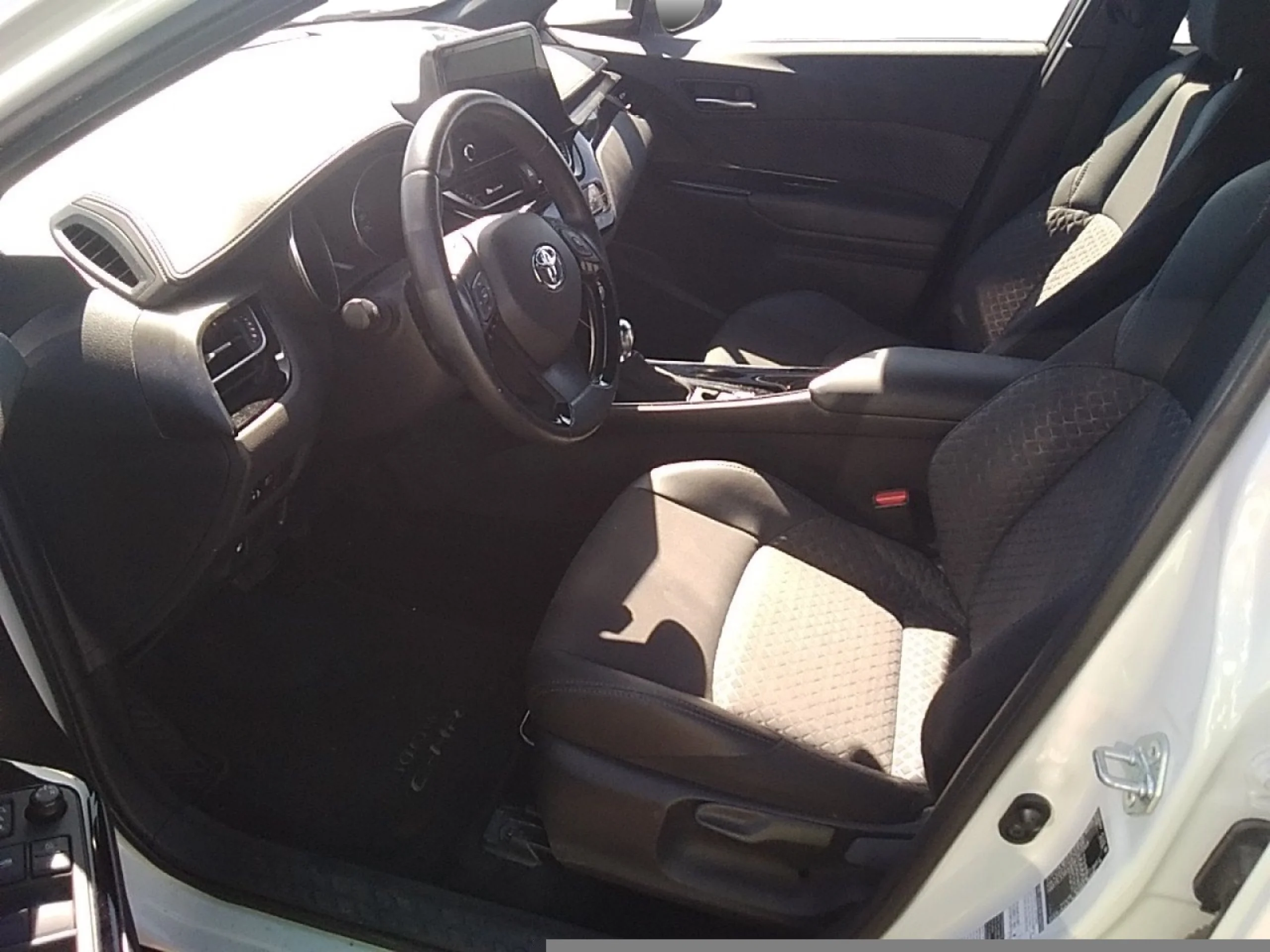 TOYOTA C HR 1.8 125H ADVANCE - Foto 7