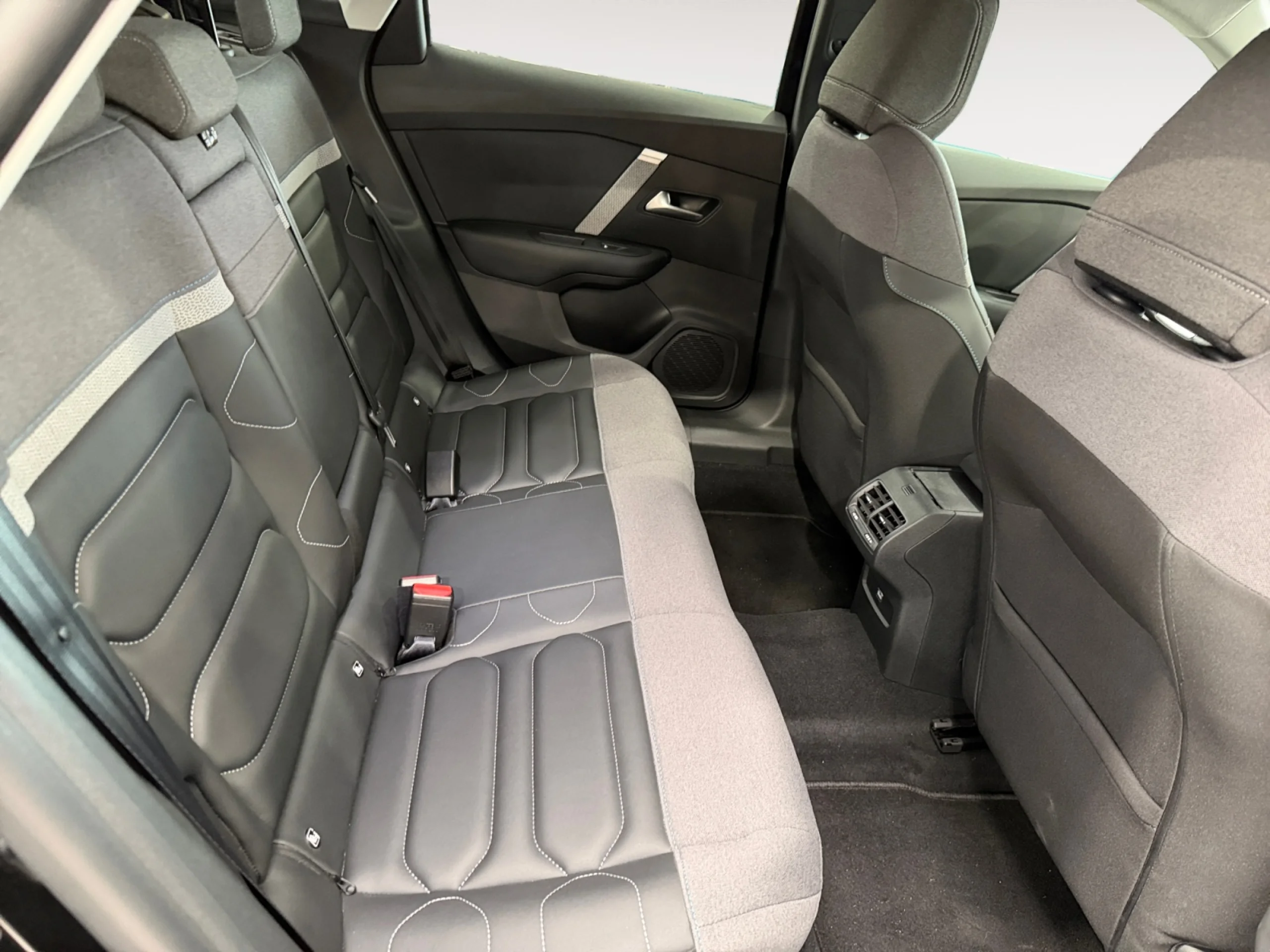 CITROEN C4 PURETECH 130 S&S 6V SHINE - Foto 6