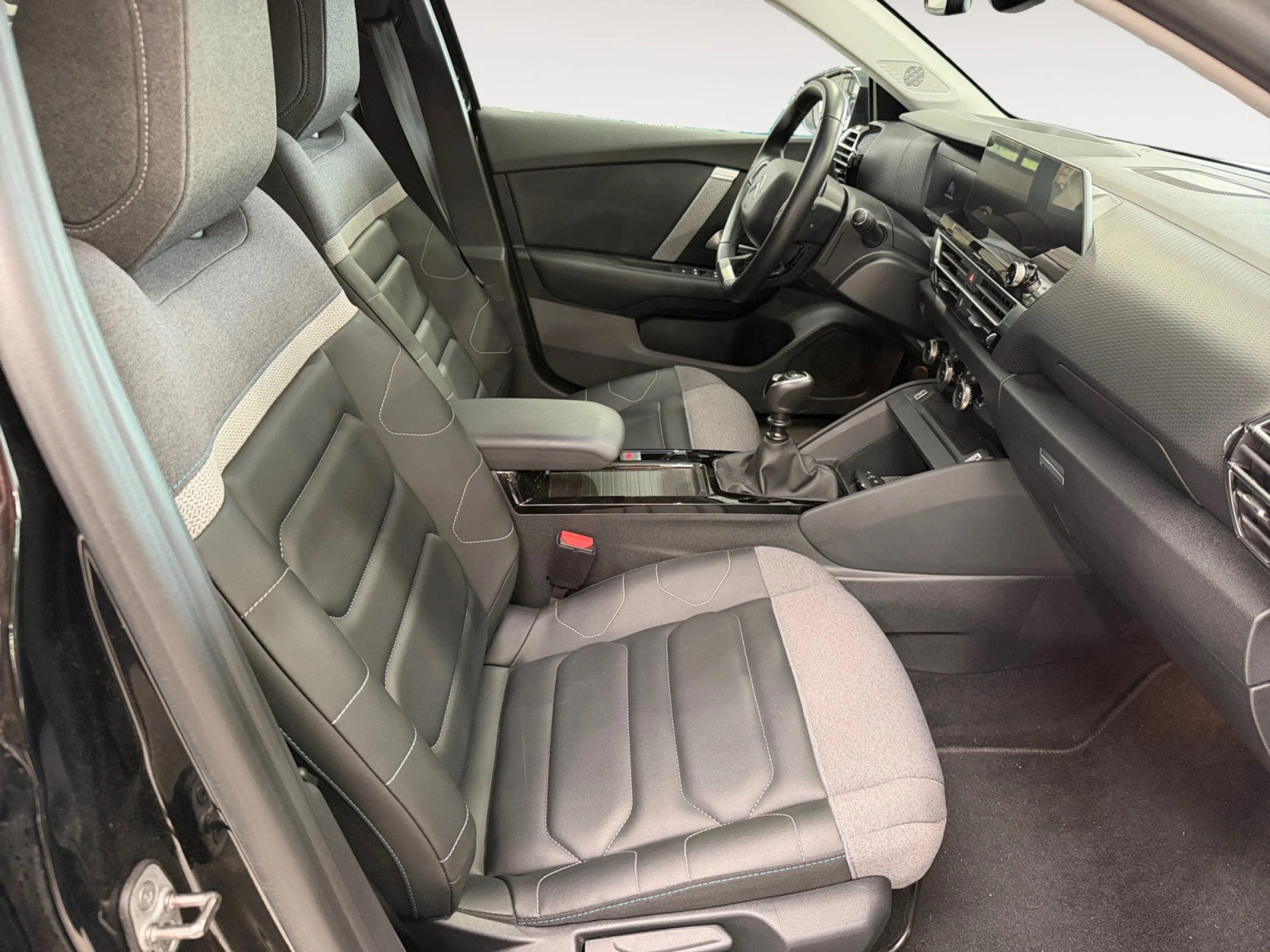 CITROEN C4 PURETECH 130 S&S 6V SHINE - Foto 23