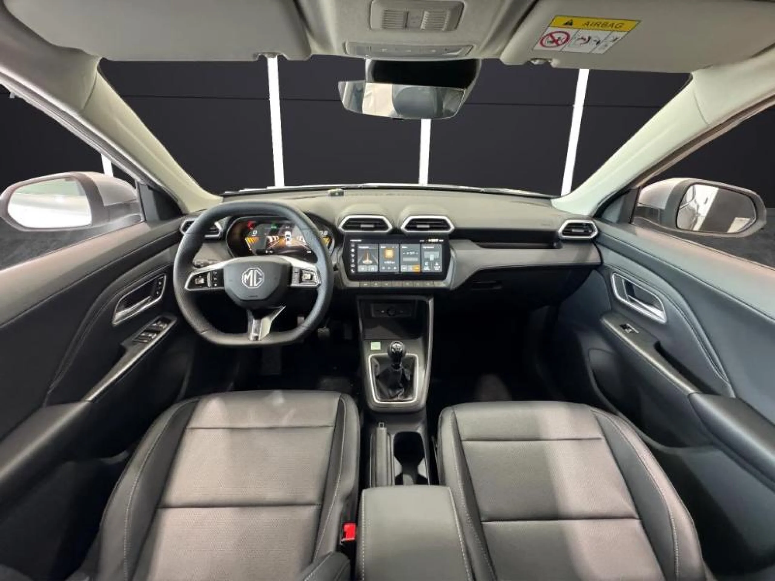 MG Zs 1.5 COMFORT - Foto 12