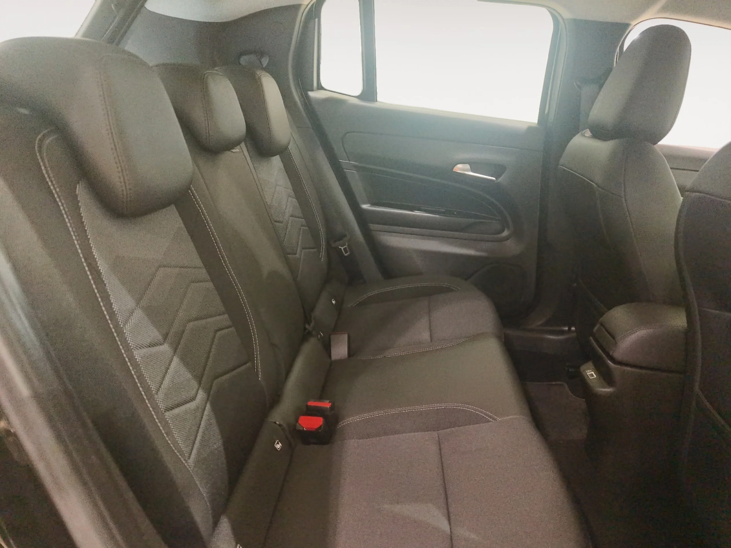 JEEP AVENGER 1.2 G 74KW (100CV) ALTITUDE - Foto 6