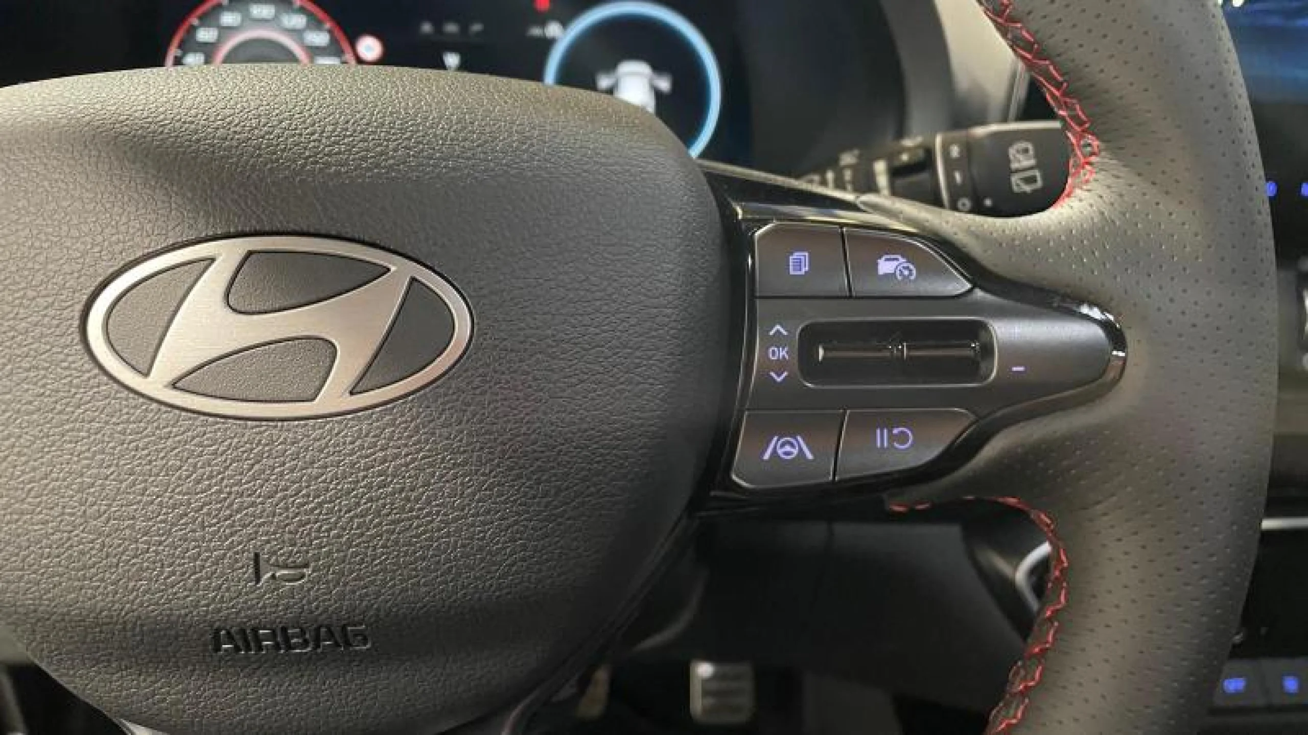 HYUNDAI I30 1.0 TGDI N LINE SE - Foto 18