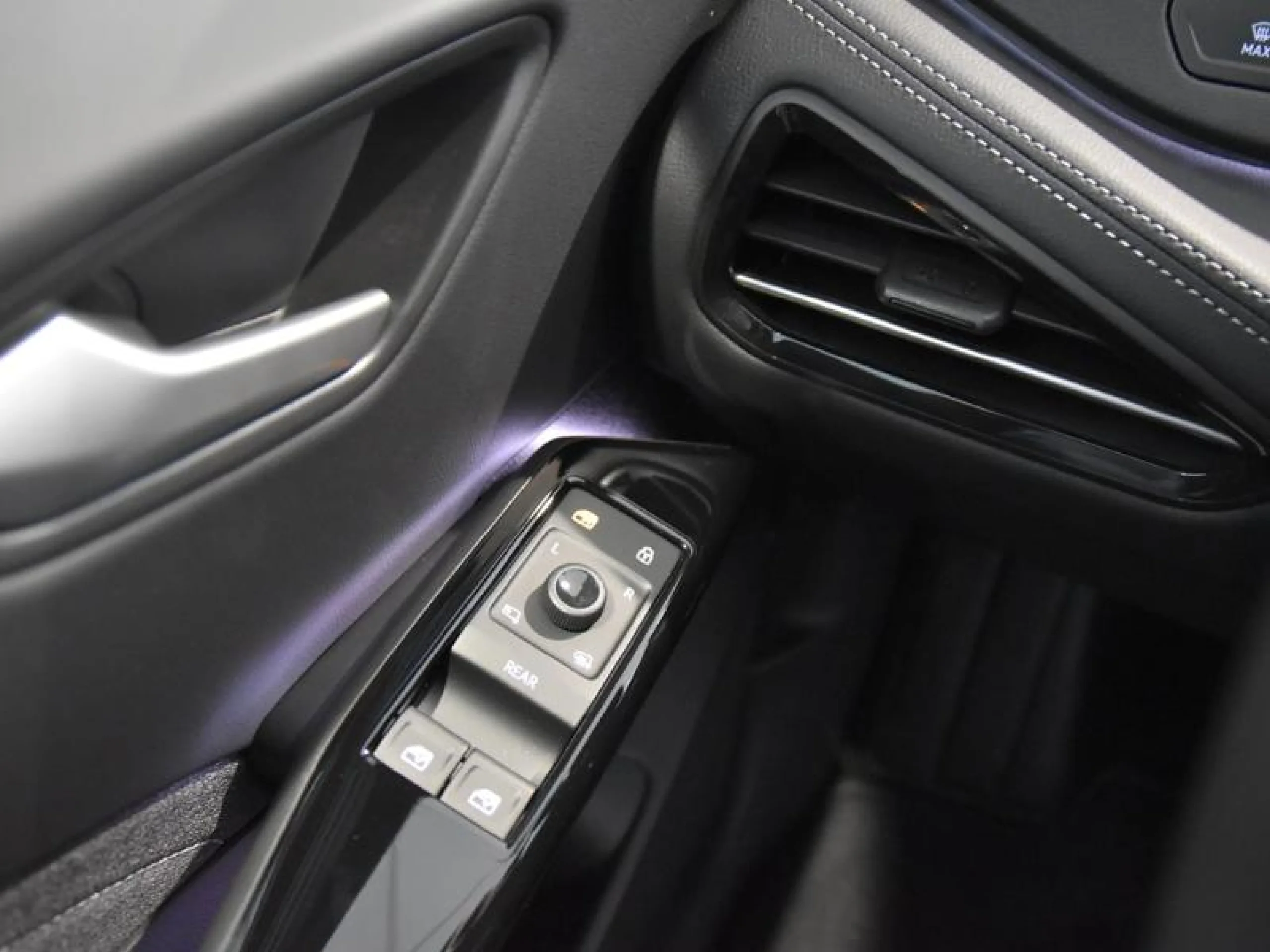 VOLKSWAGEN ID.3 ID.3 PRO   150 KW (204 CV) 59 KWH AUTOMÁTICO 1 VEL. - Foto 17