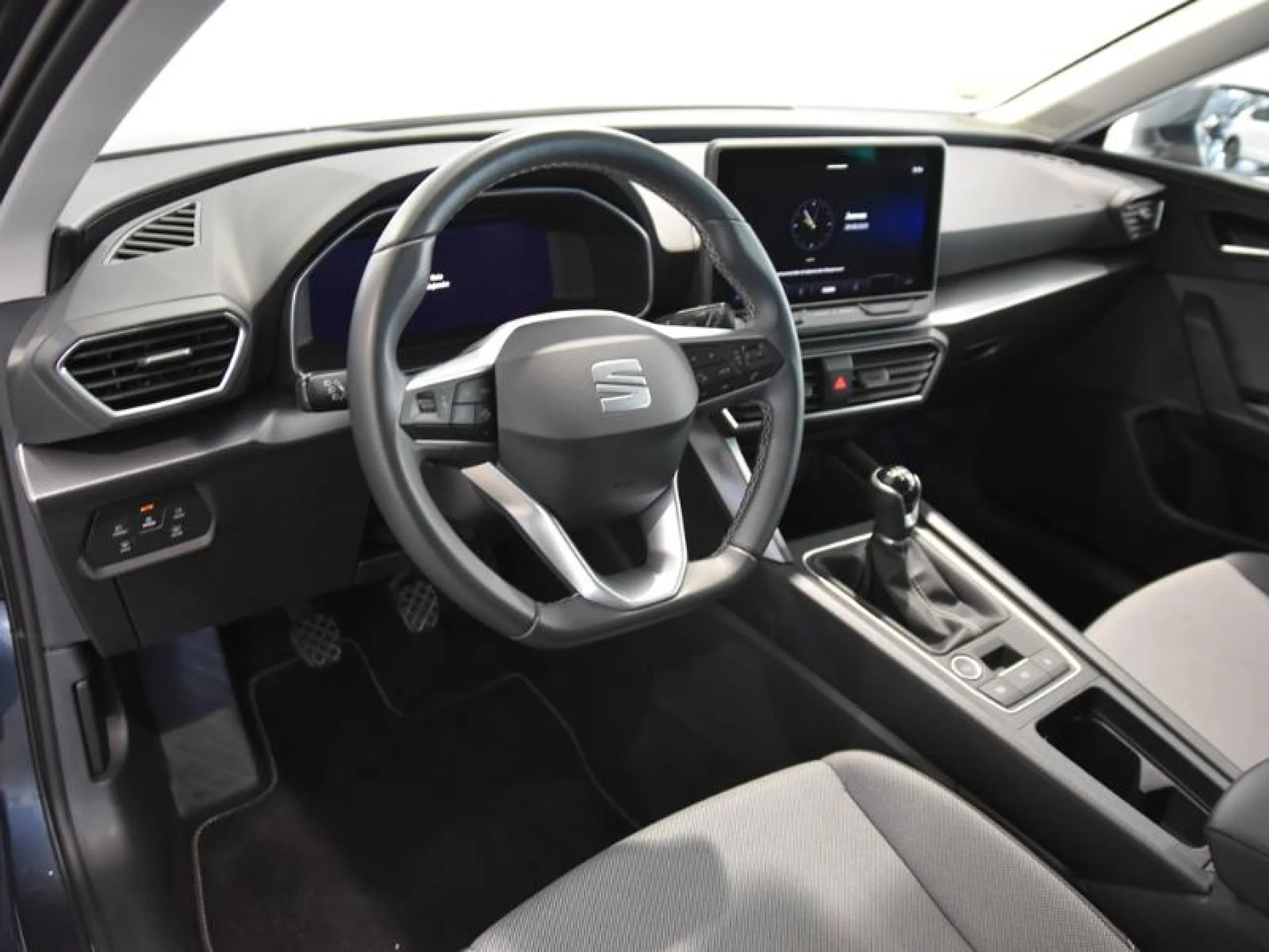 SEAT LEON 2.0 TDI 85KW STYLE XL - Foto 10
