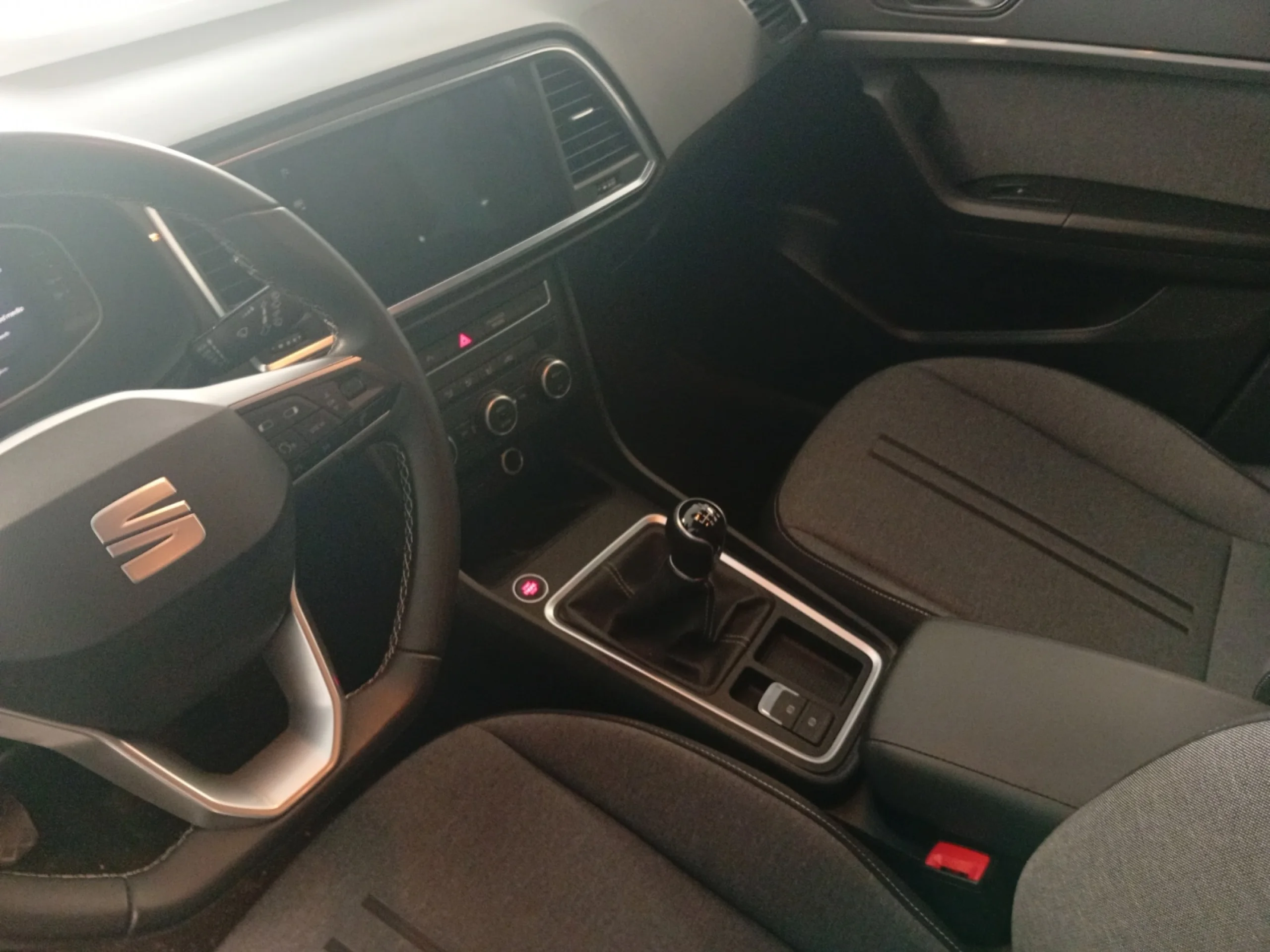 SEAT ATECA 1.5 TSI 110KW (150CV) STYLE EVO EDITION - Foto 10