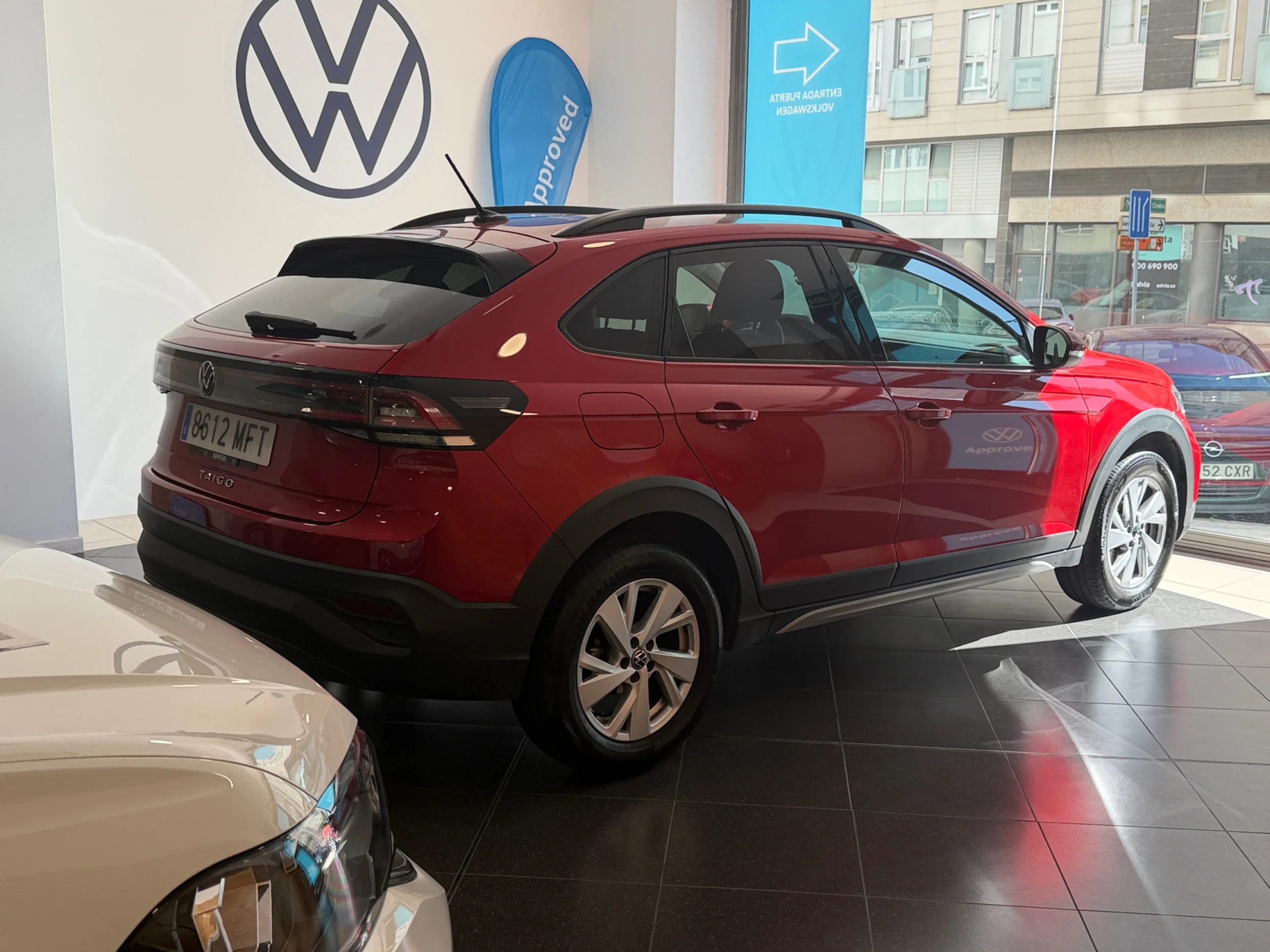 VOLKSWAGEN TAIGO LIFE 1.0 TSI 81KW (110CV) DSG - Foto 12