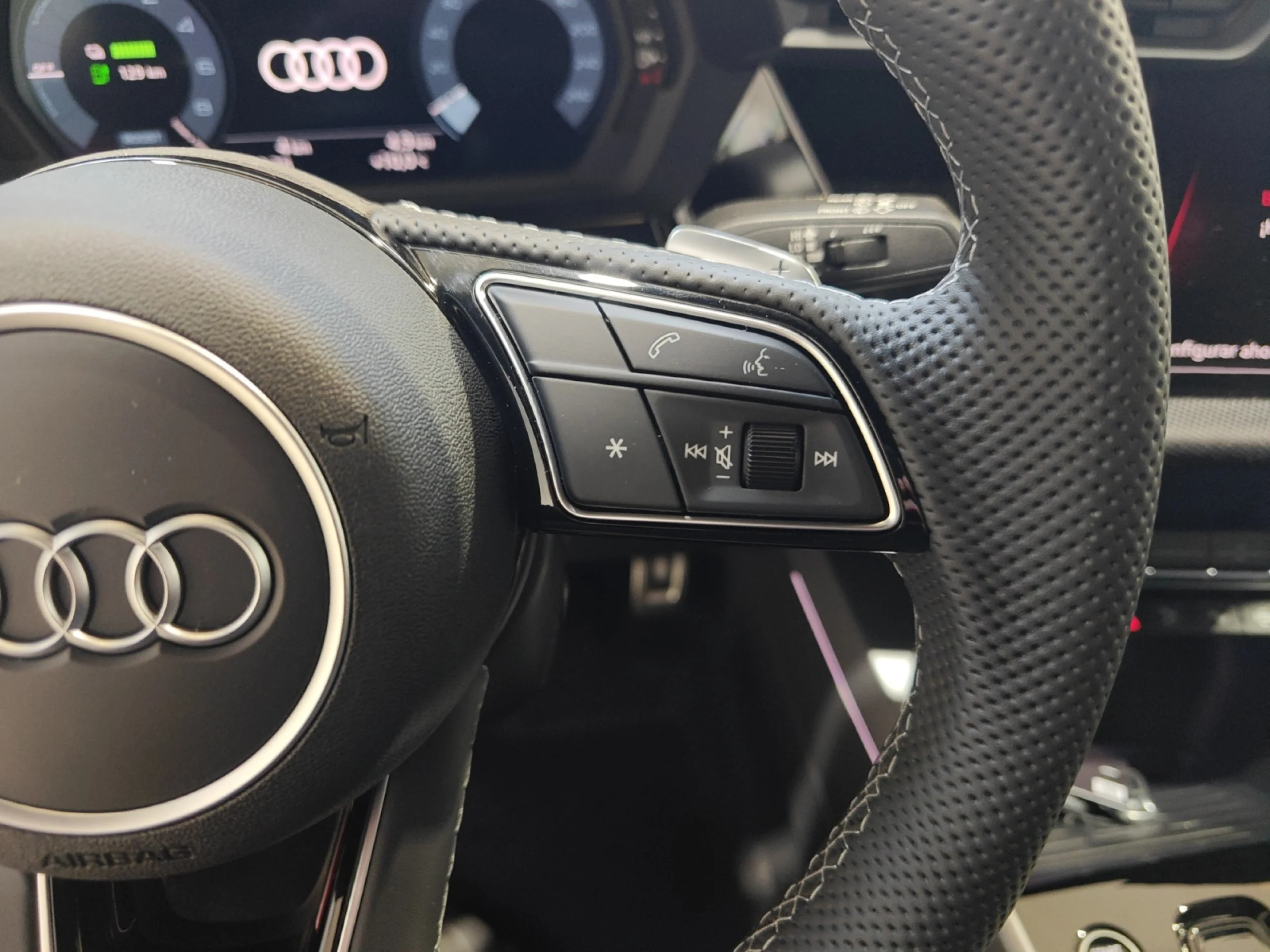 AUDI A3 ALLSTREET ADVANCED TFSI E 150KW S TRONIC - Foto 10