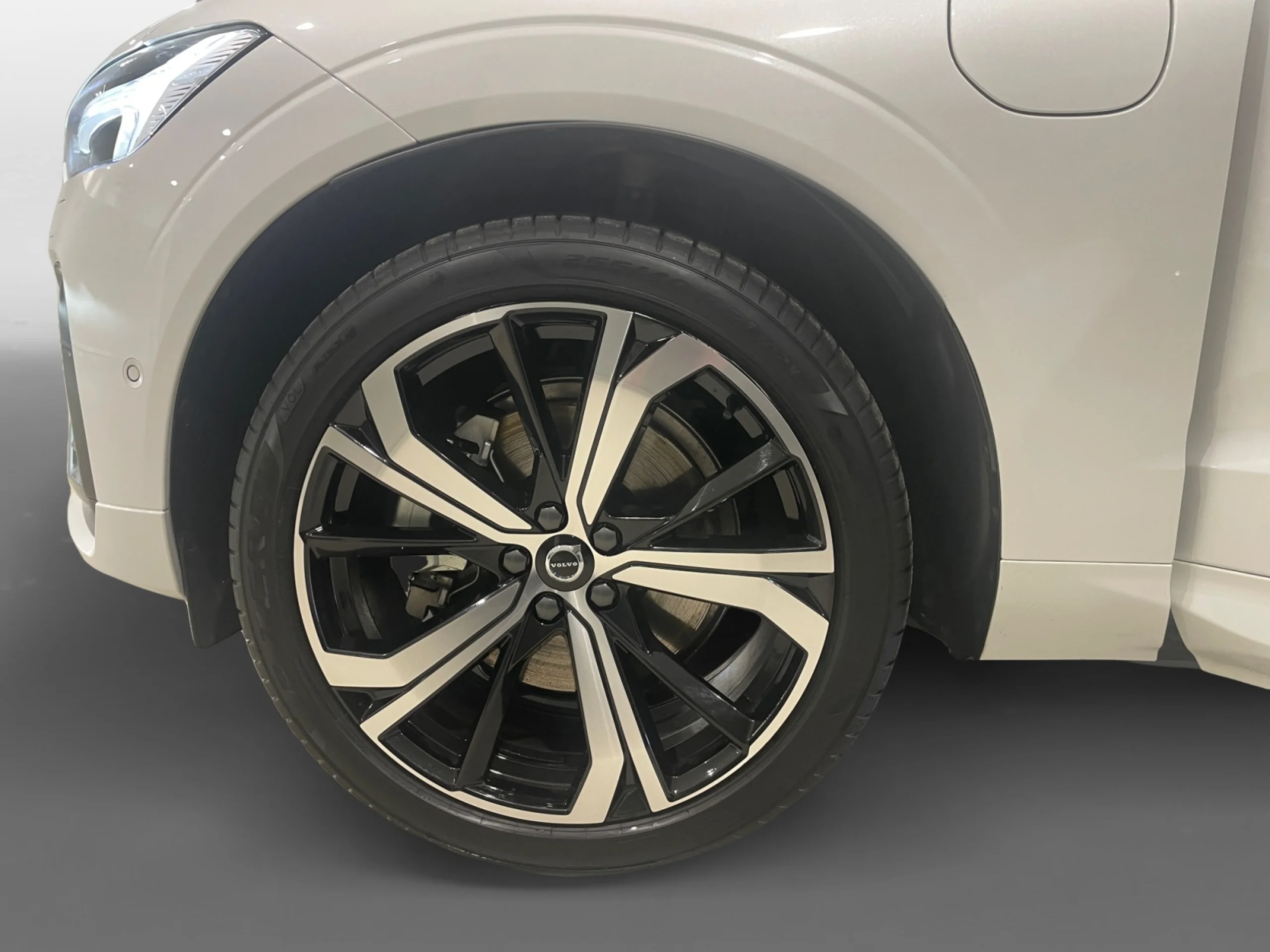 VOLVO XC60 2.0 T6 AWD RECHARGE PLUS DARK AUTO - Foto 9