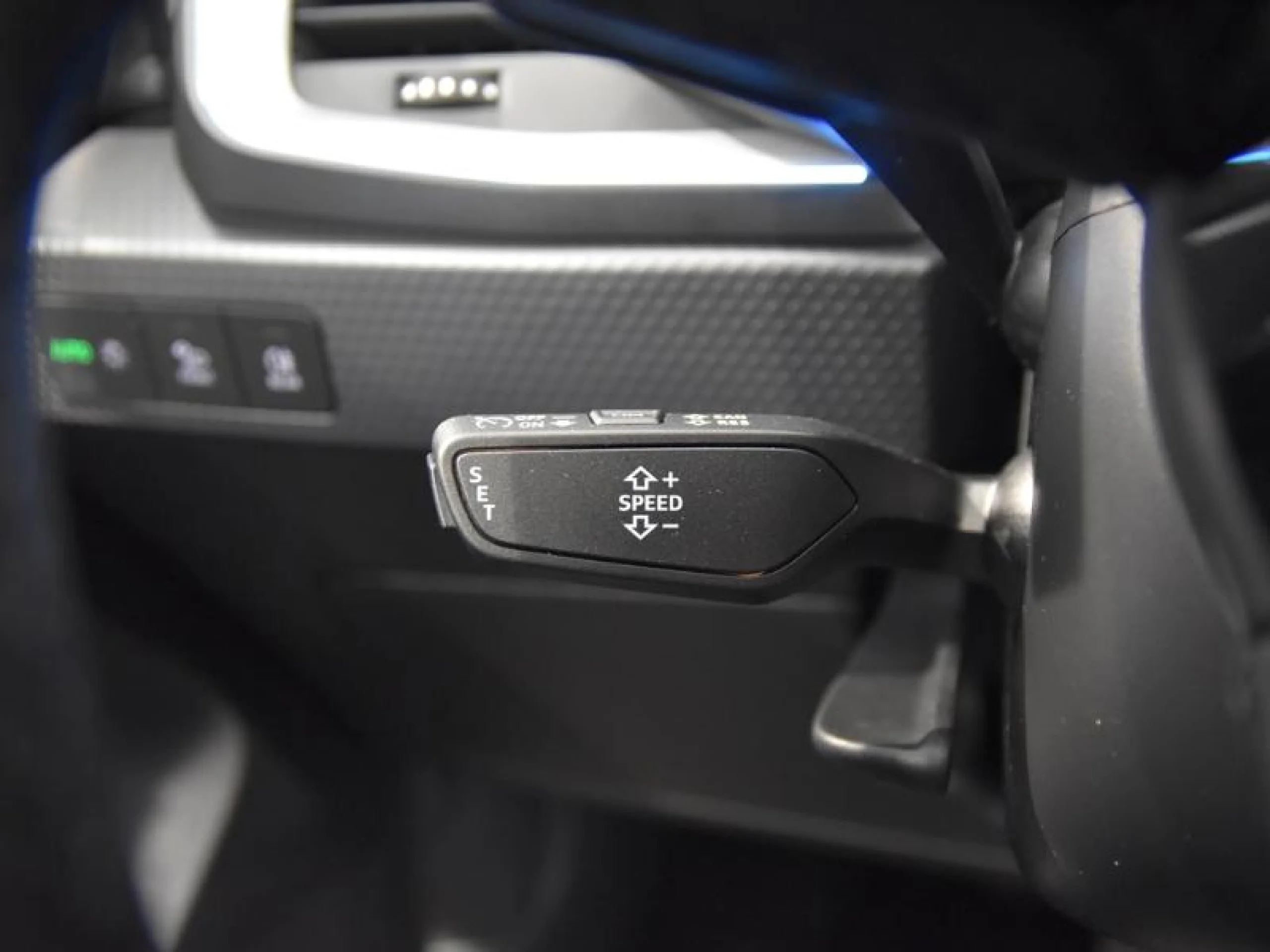 AUDI A1 ALLSTREET ADRENALIN 35 TFSI 110KW S TRO - Foto 15