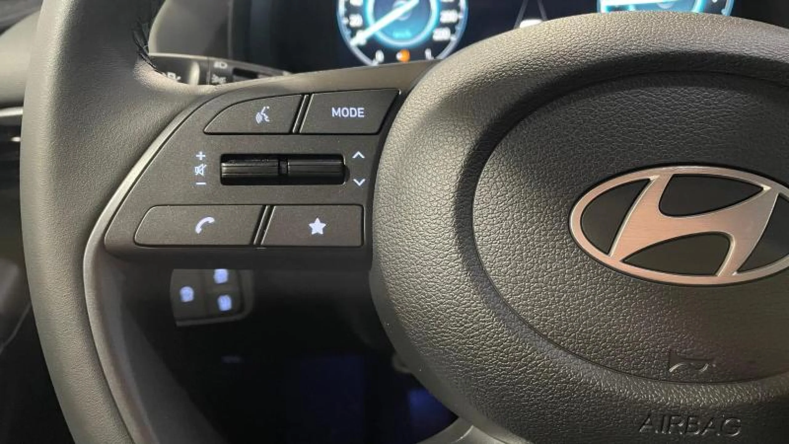 HYUNDAI BAYON 1.0T 66KW (90CV) TECNO - Foto 18