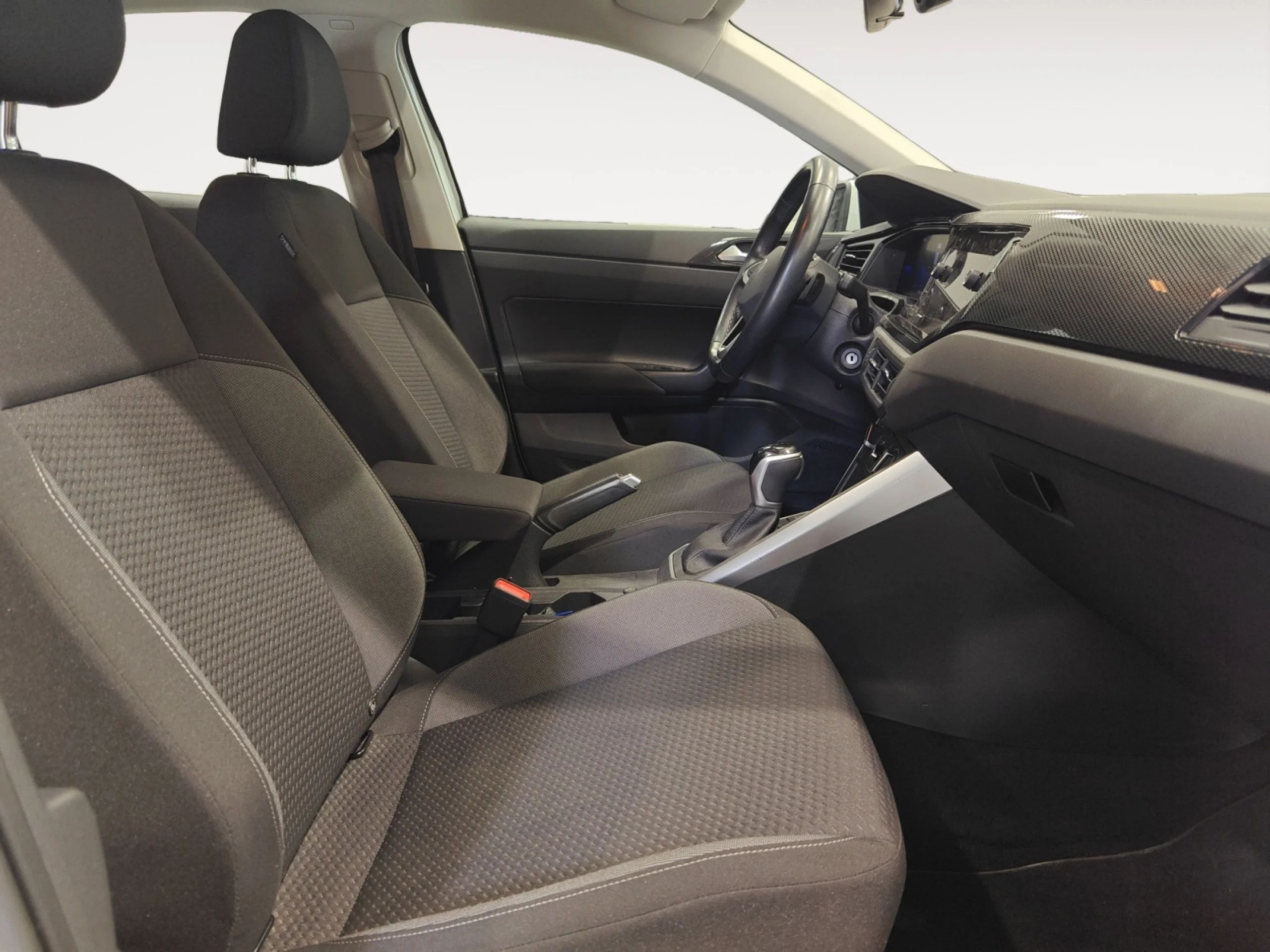 VOLKSWAGEN POLO LIFE 1.0 TSI 70KW (95CV) DSG - Foto 5