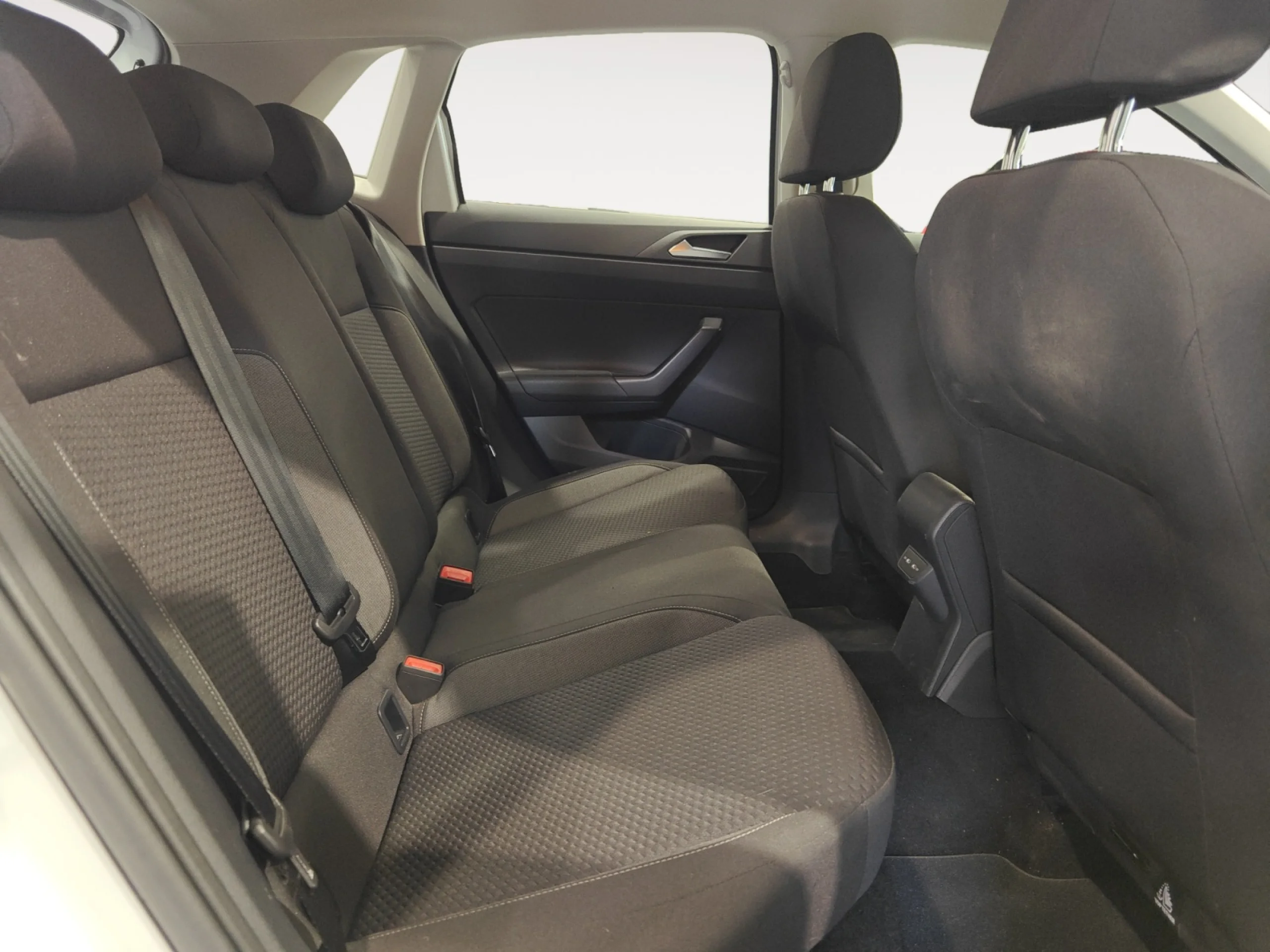 VOLKSWAGEN POLO LIFE 1.0 TSI 70KW (95CV) DSG - Foto 6