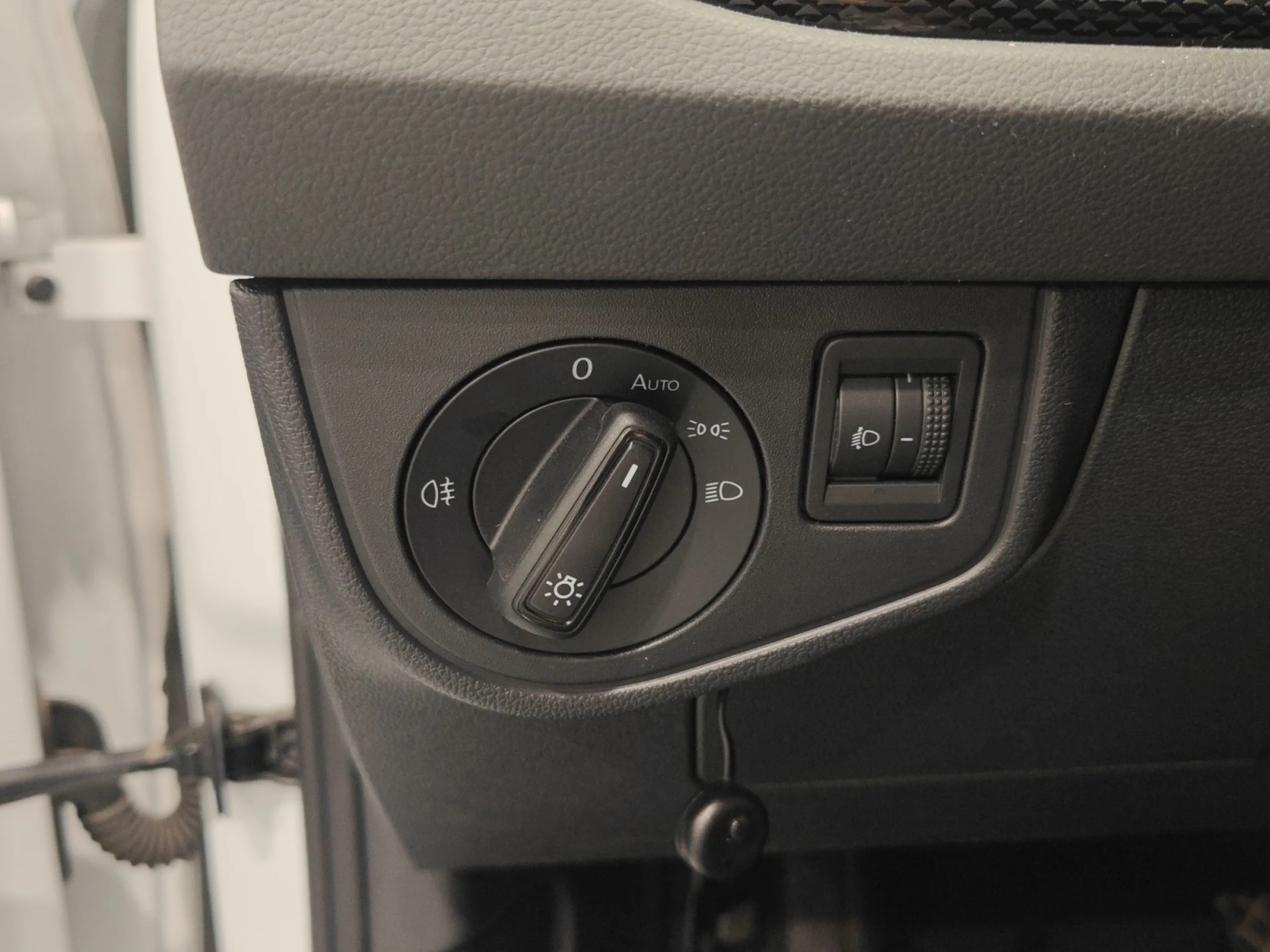 VOLKSWAGEN POLO LIFE 1.0 TSI 70KW (95CV) DSG - Foto 12