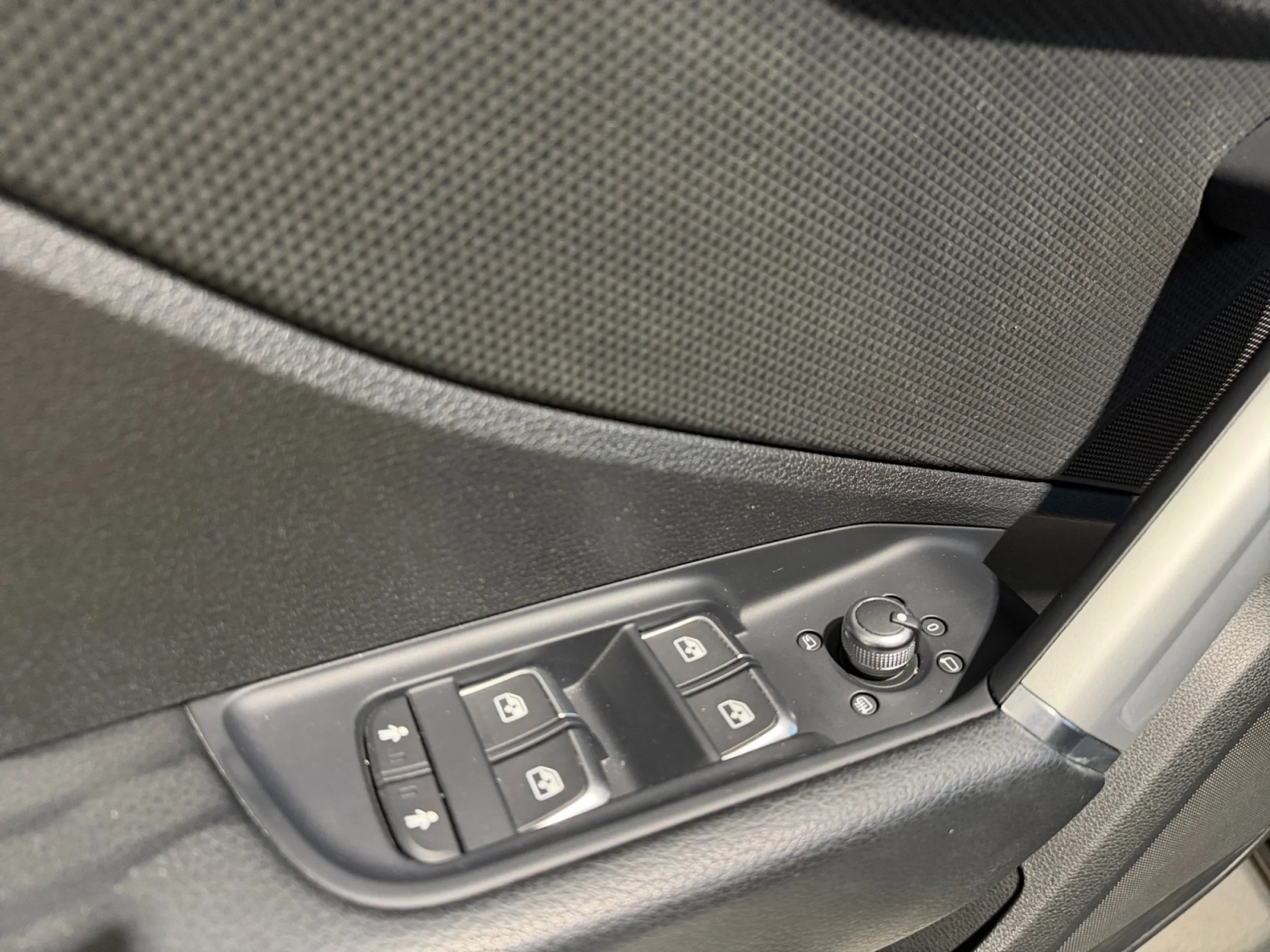 AUDI Q2 S LINE 30 TDI 85KW (116CV) S TRONIC - Foto 14