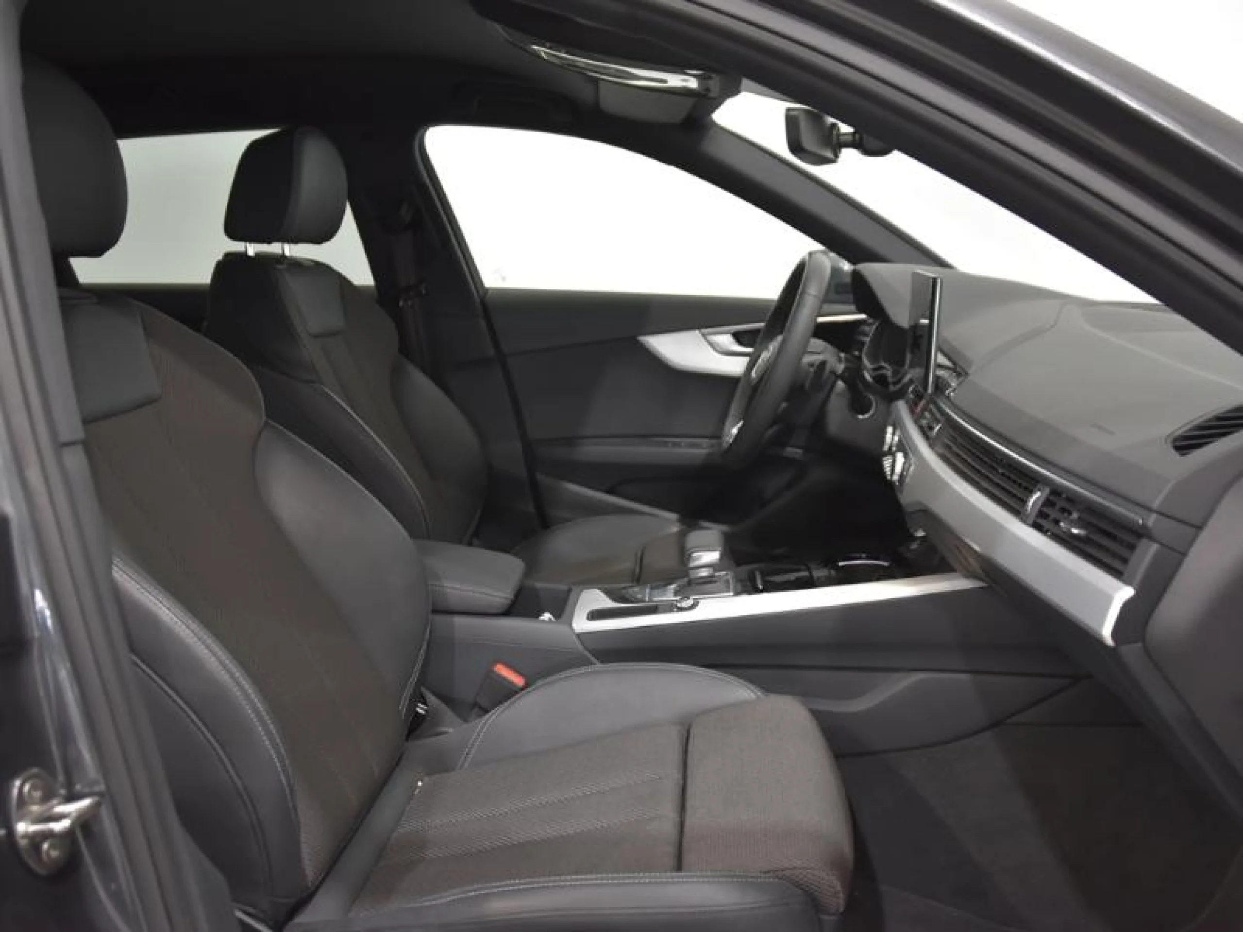 AUDI A4 AVANT S LINE 35 TDI 120KW S TRONIC - Foto 6