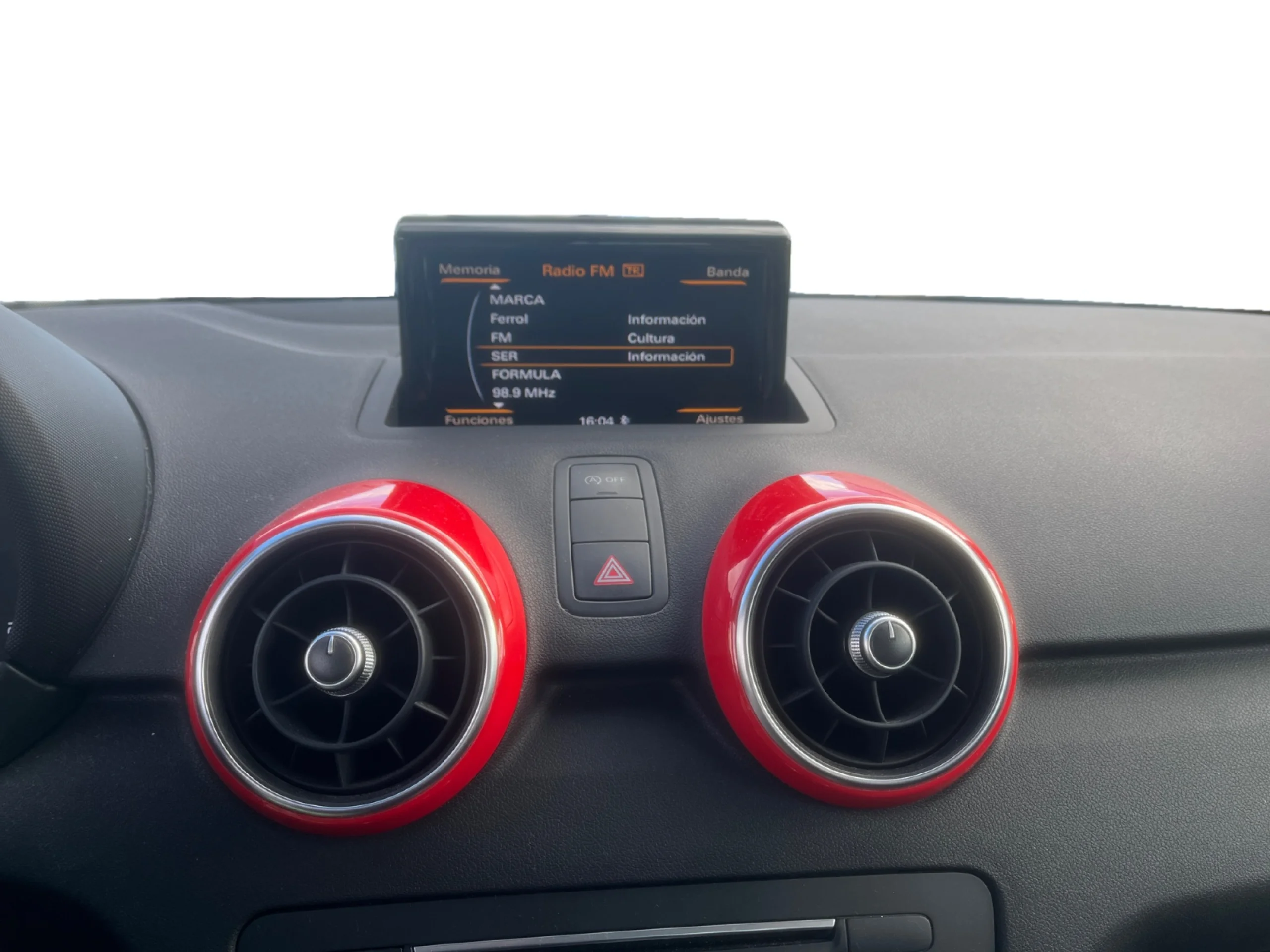 AUDI A1 1.0 TFSI 95CV ATTRACTED - Foto 9