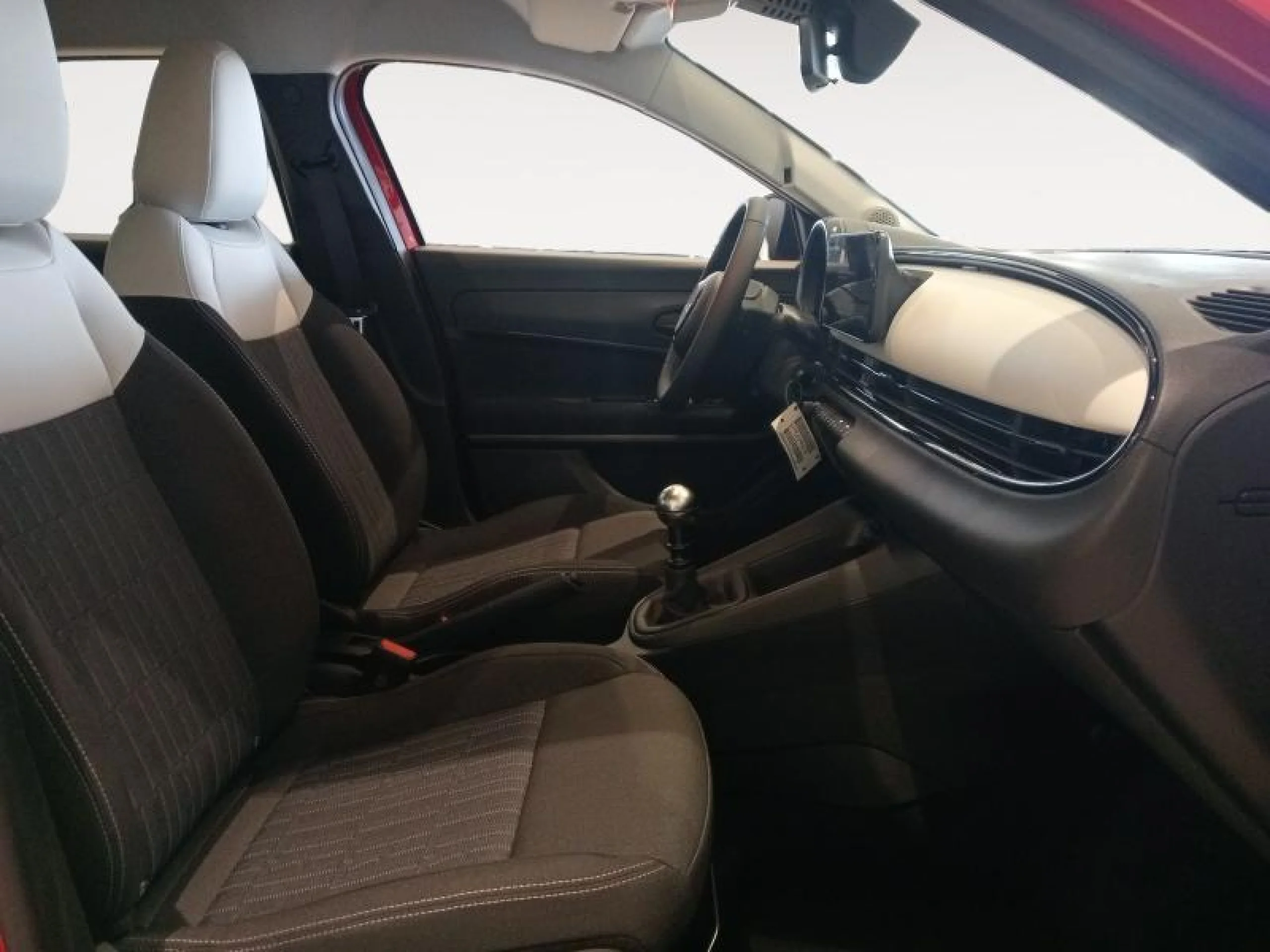 FIAT 600 POP 1.2 74KW (100CV) MT6 - Foto 5
