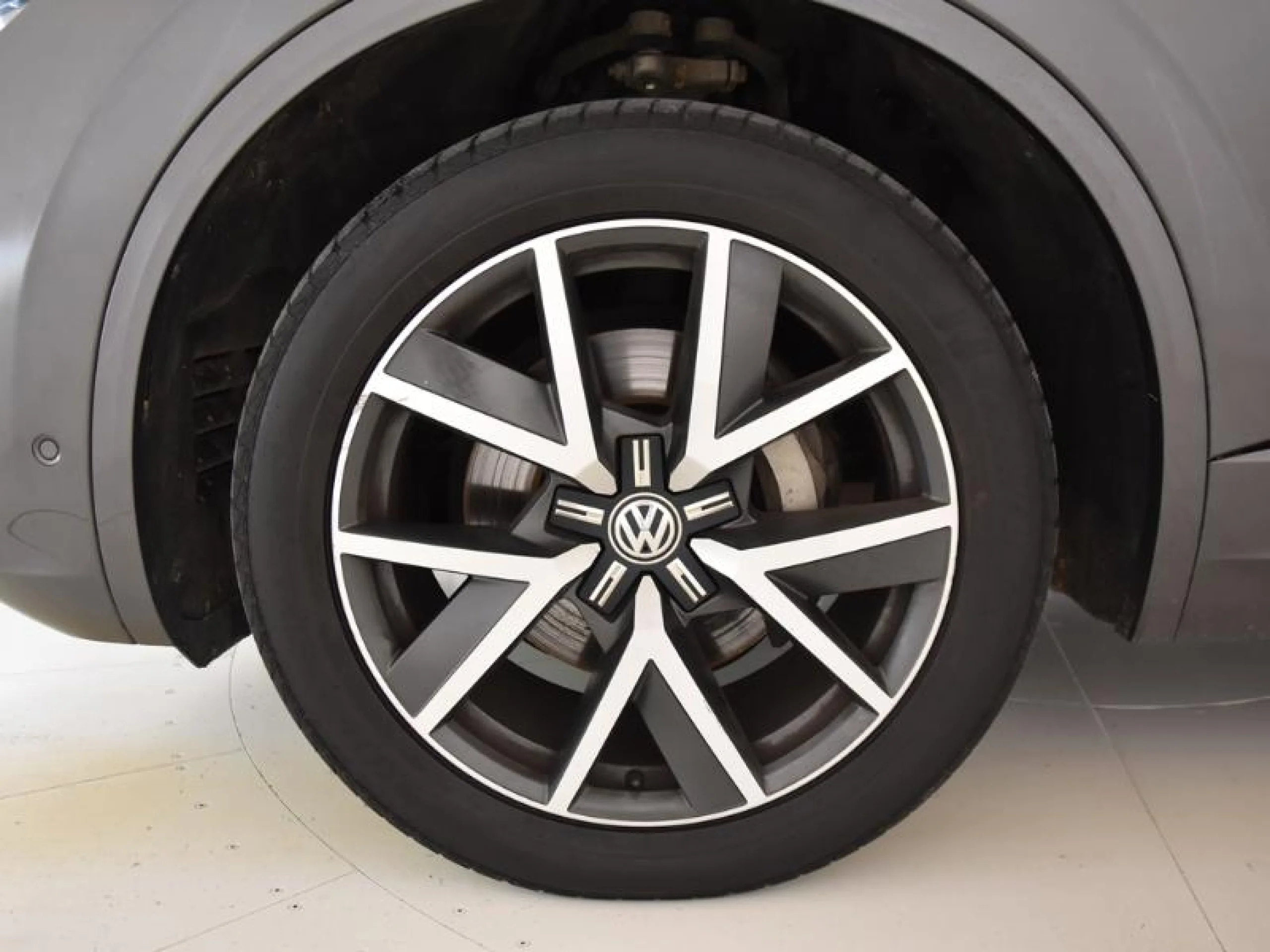 VOLKSWAGEN TOUAREG R LINE 3.0 TDI 210KW (286CV) TIP 4MOTION - Foto 8