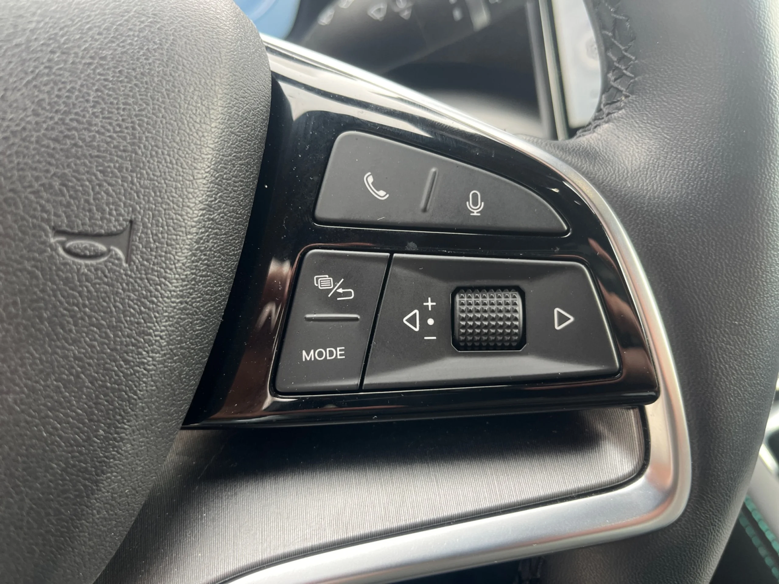 BYD SEAL U 1.5 DM I COMFORT - Foto 13