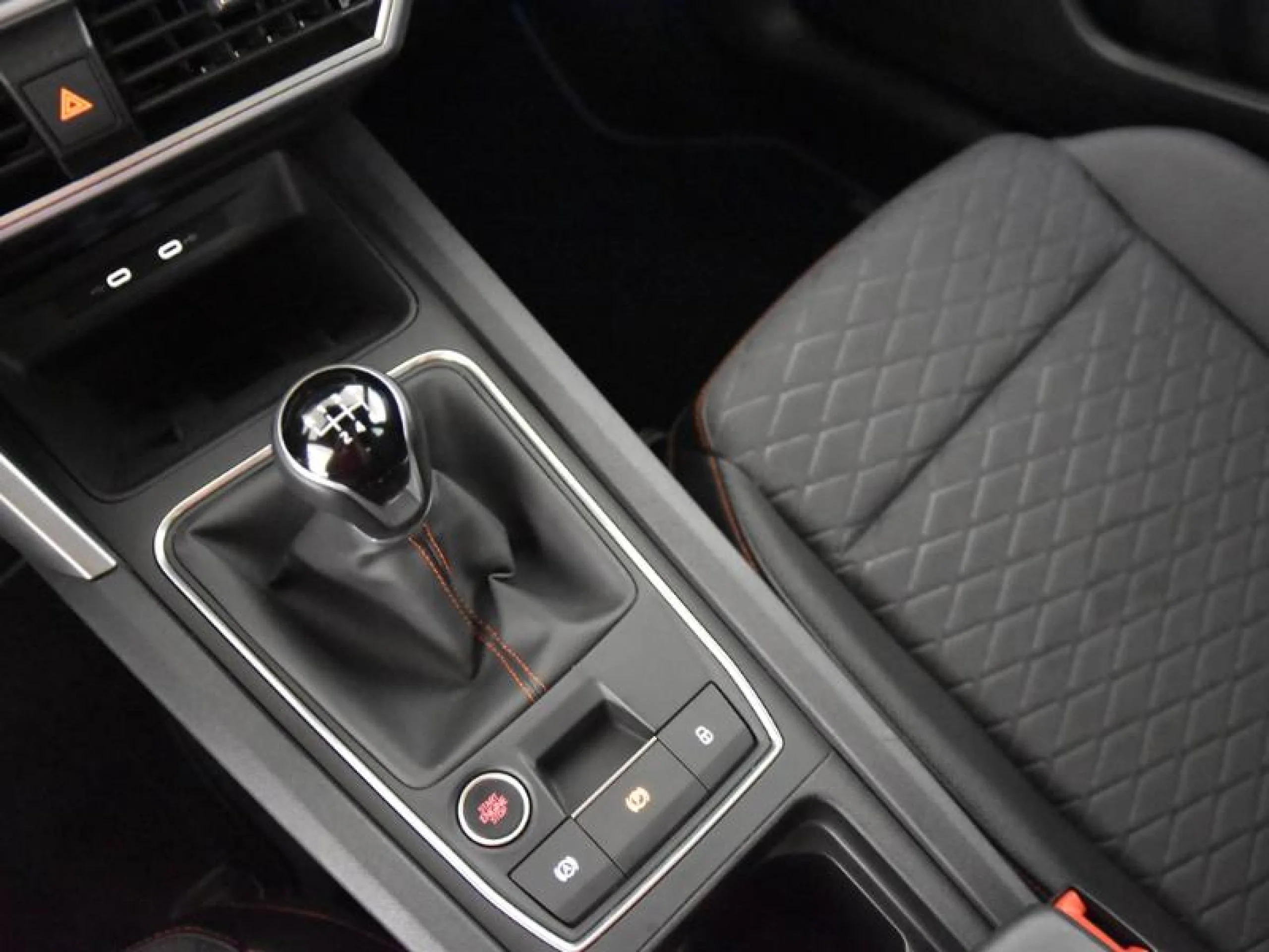SEAT LEON 1.5 TSI 110KW S&S FR 75 ANIVERSARIO - Foto 11