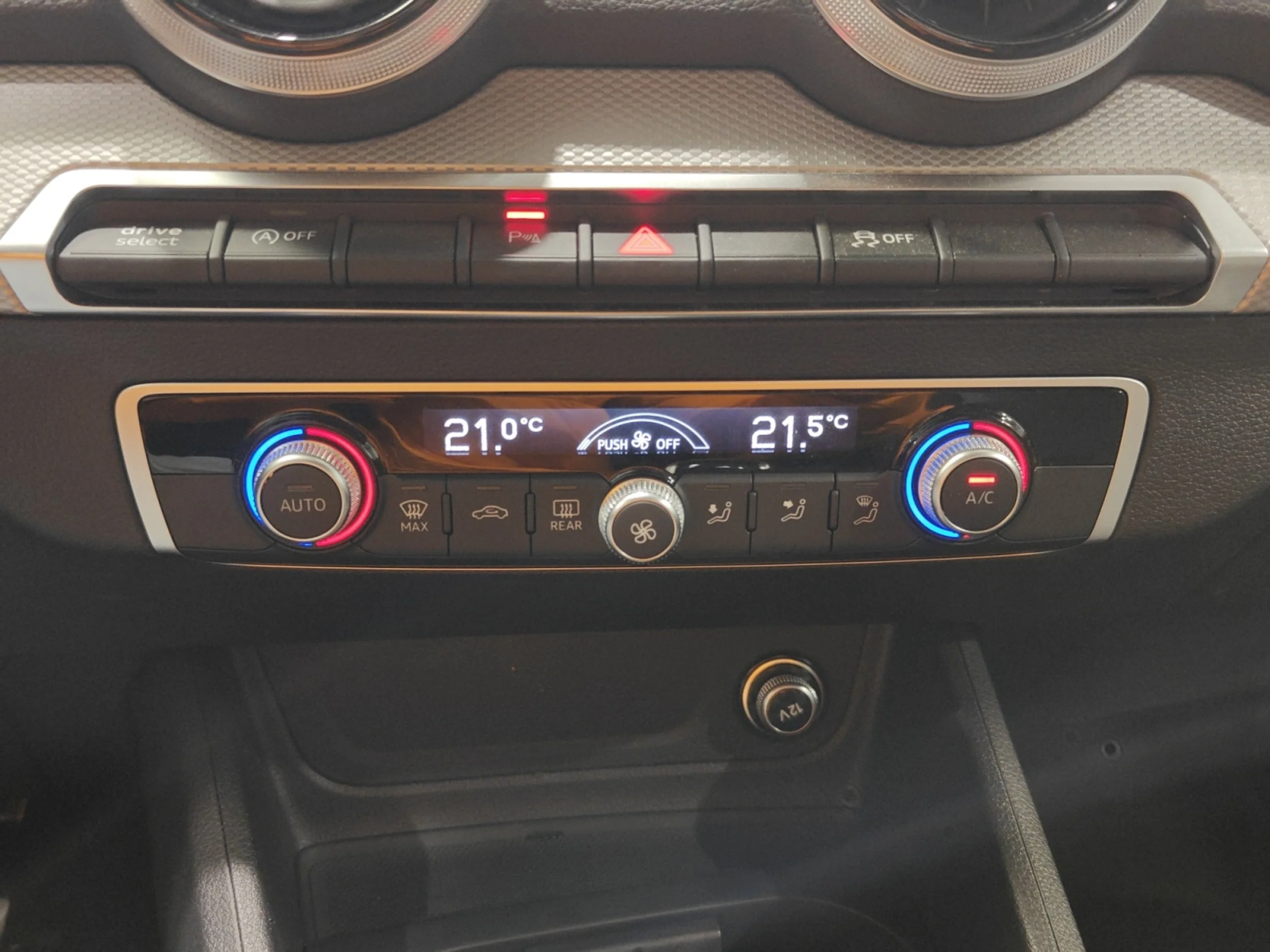 AUDI Q2 S LINE 30 TFSI 85KW (116CV) - Foto 20