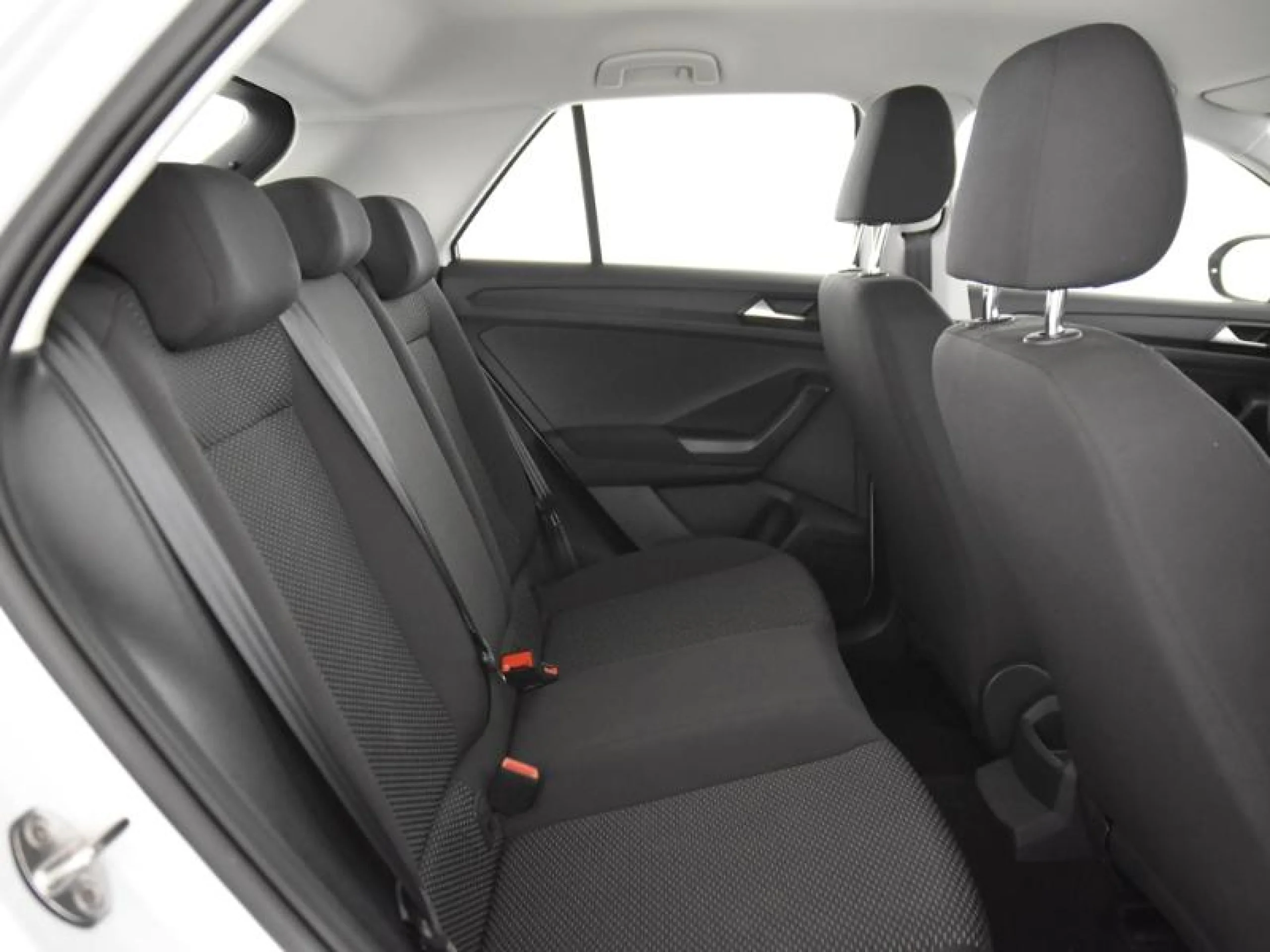 VOLKSWAGEN T ROC BUSINESS 2.0 TDI 85KW (115CV) - Foto 6