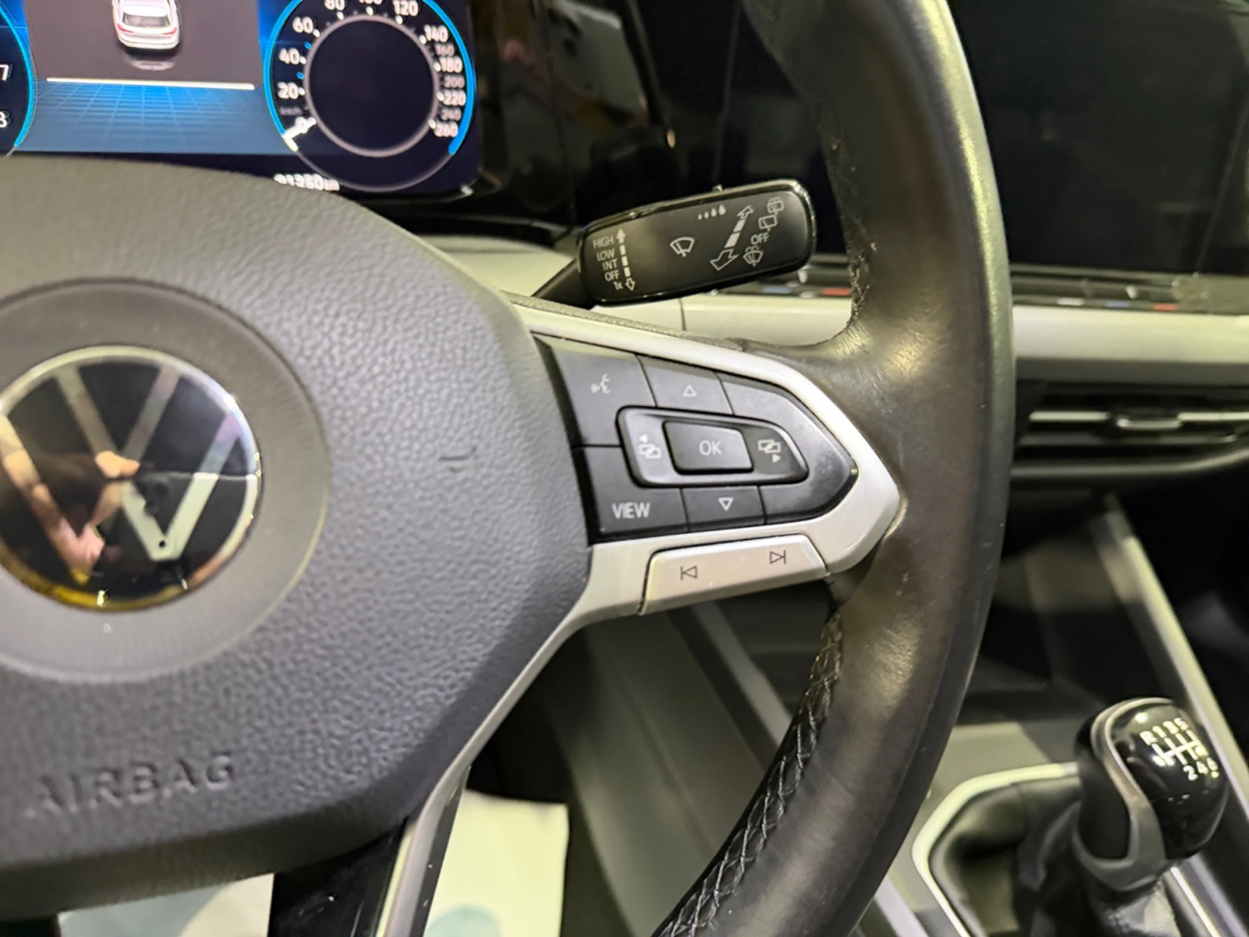 VOLKSWAGEN GOLF LIFE 1.5 TSI 96KW (130CV) - Foto 10