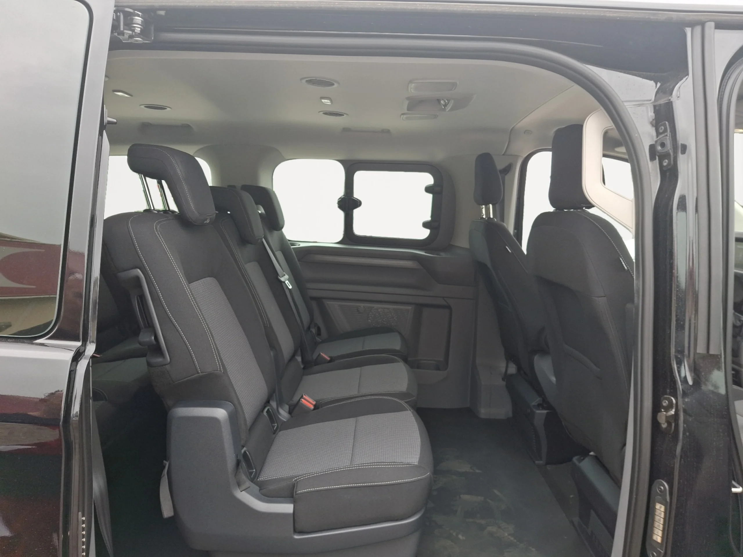 VW COMERCIALES CARAVELLE CARAVELLE   CARAVELLE  BATALLA CORTA  2.0 TDI 81 KW (110 CV) 6 VEL. - Foto 6