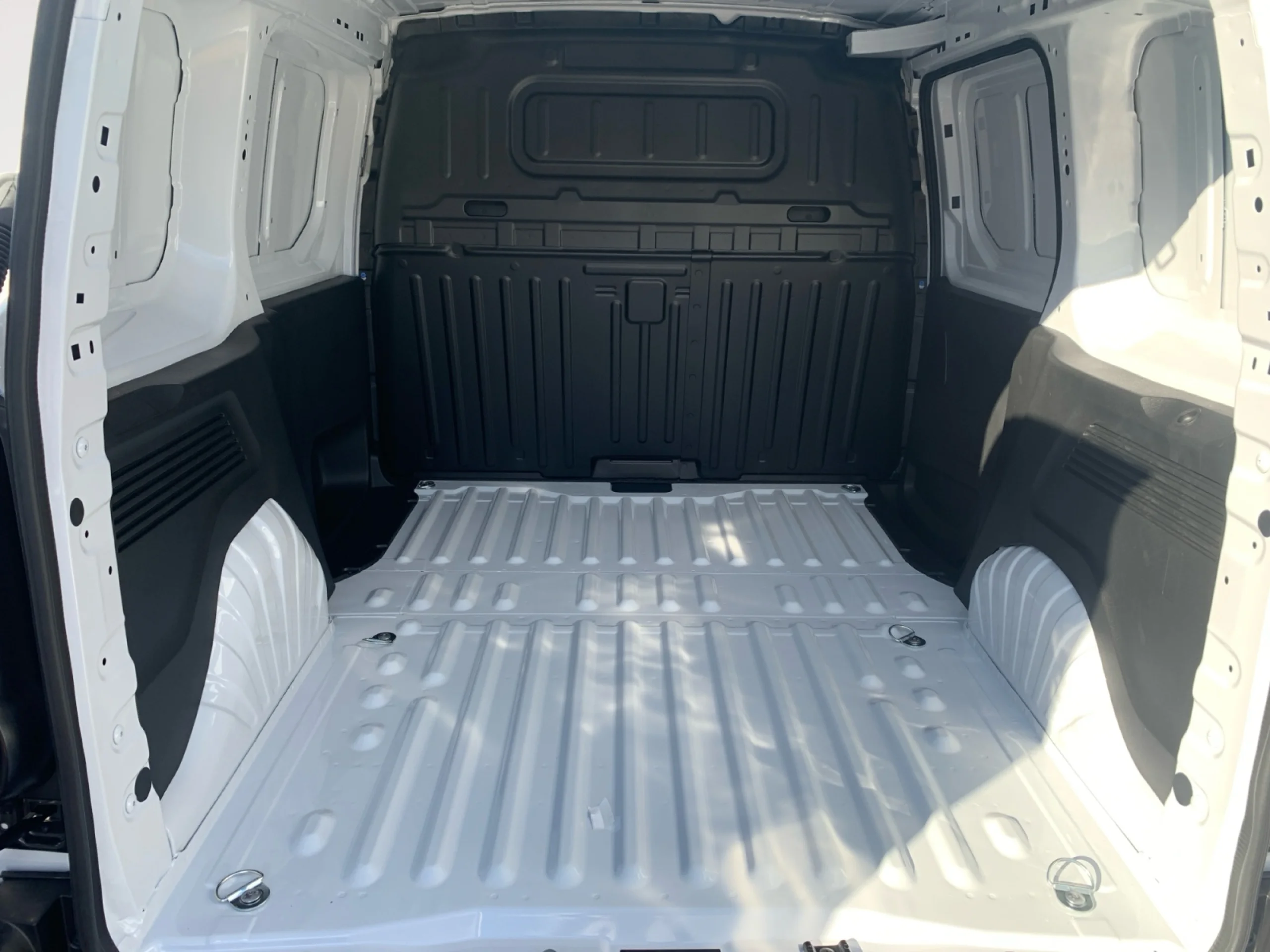 OPEL COMBO CARGO L 1000KG DIESEL 1.5 100HP S&S MT E - Foto 8