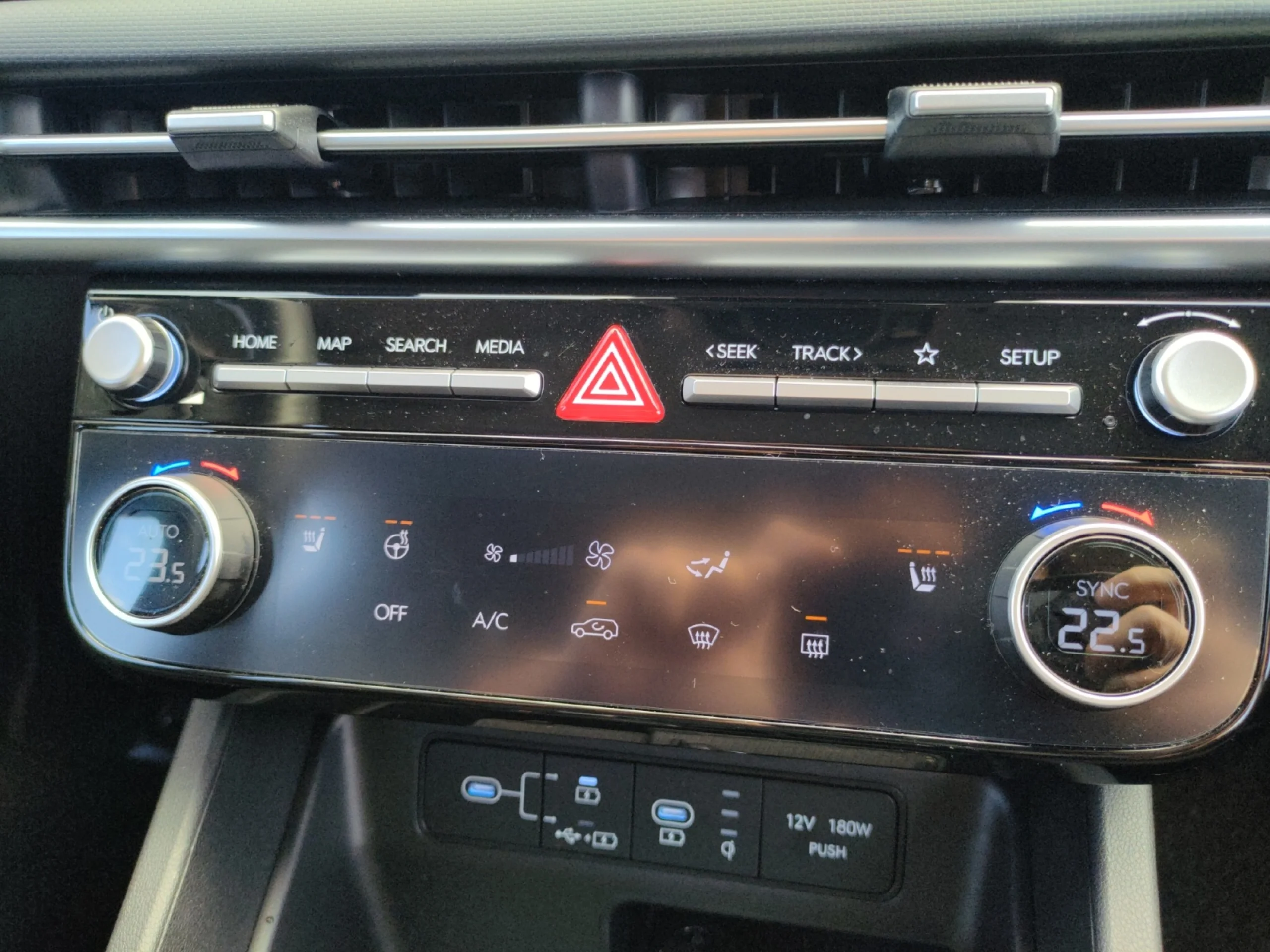 HYUNDAI TUCSON 1.6T 118KW (160CV) 48V DCT MAXX - Foto 14