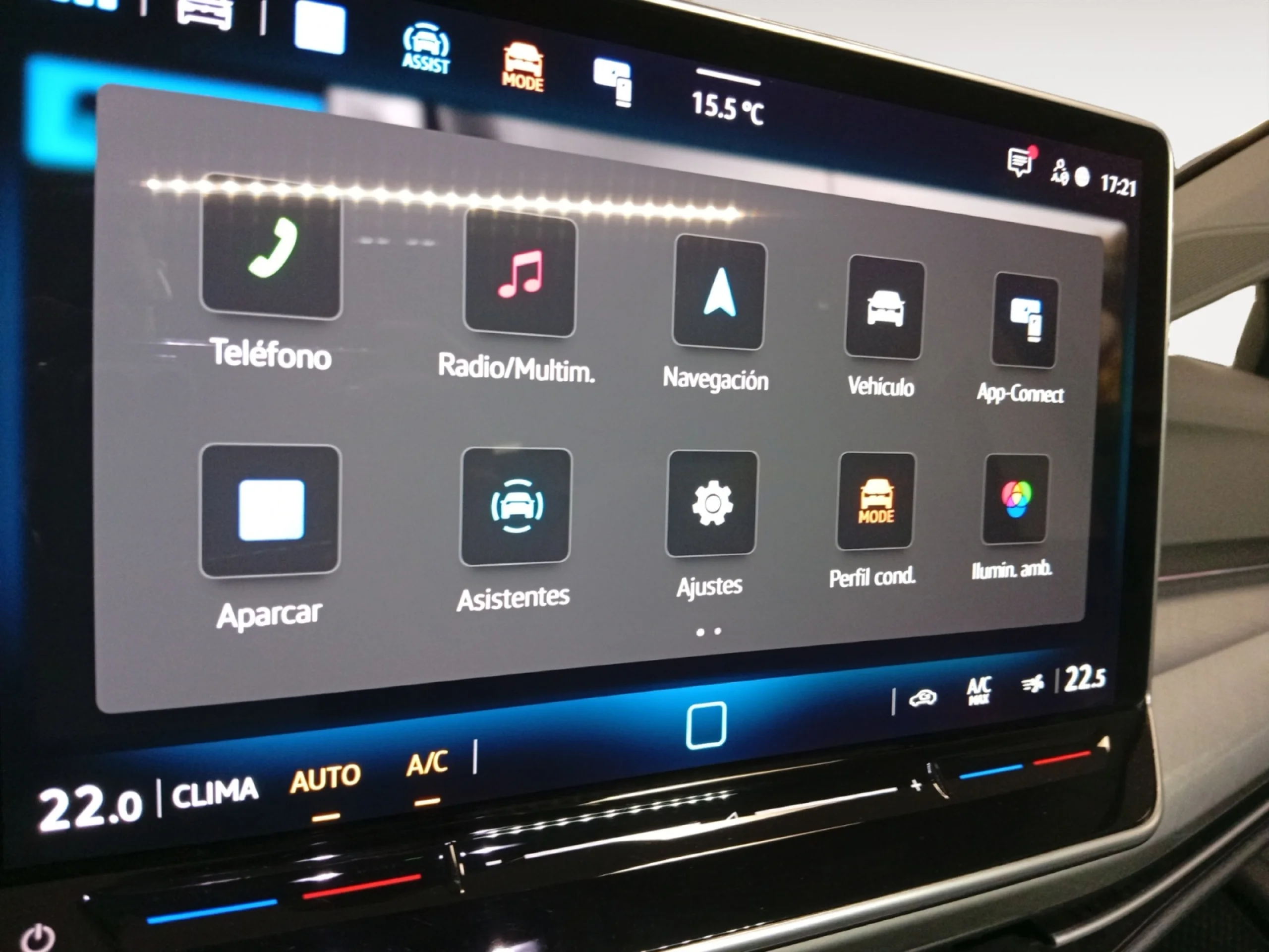 VOLKSWAGEN GOLF ··MÁS·· 1.5 TSI 85KW (115CV) - Foto 14