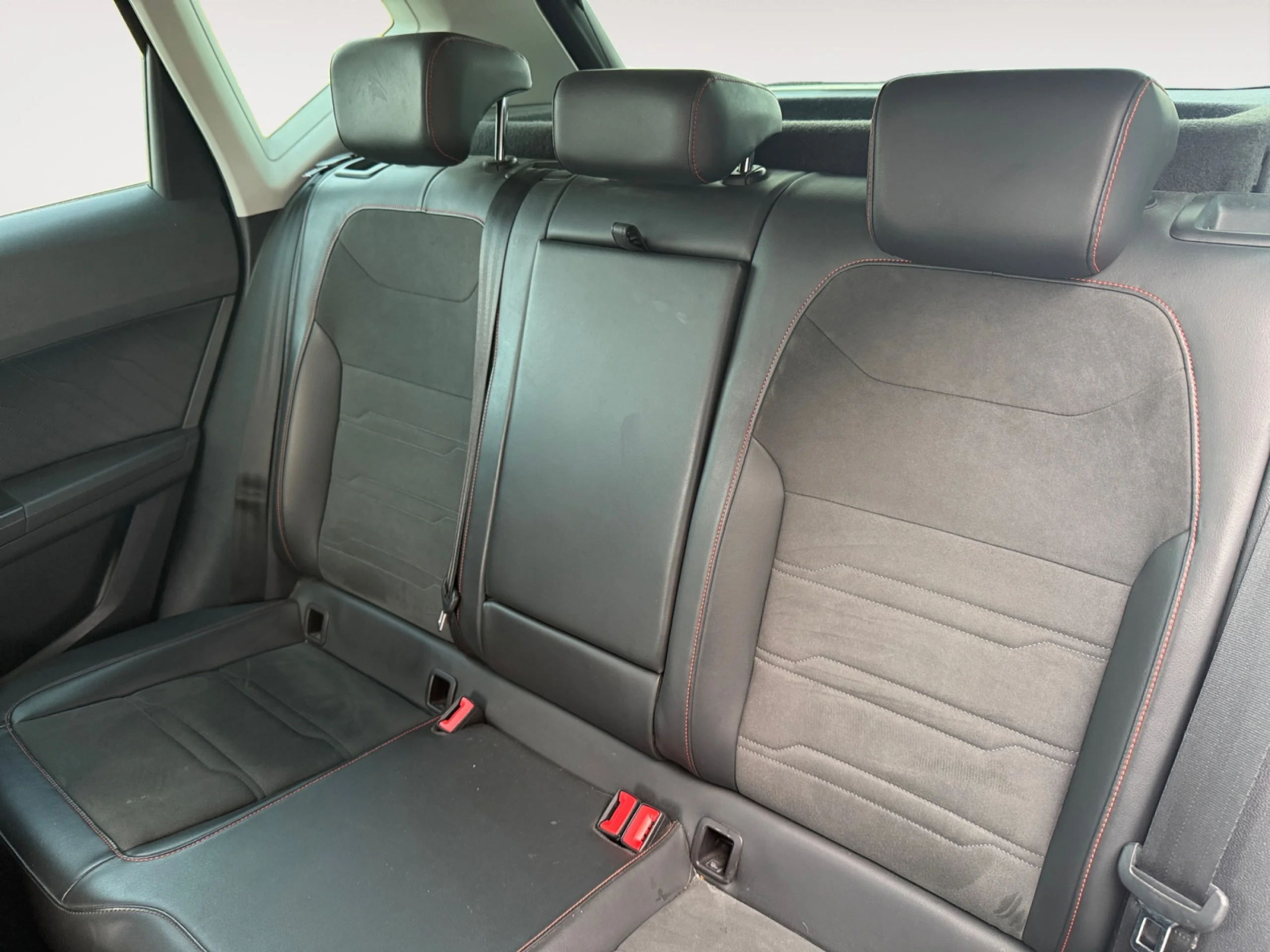 SEAT ATECA 2.0 TDI 110KW (150CV) DSG S&S FR GO - Foto 6