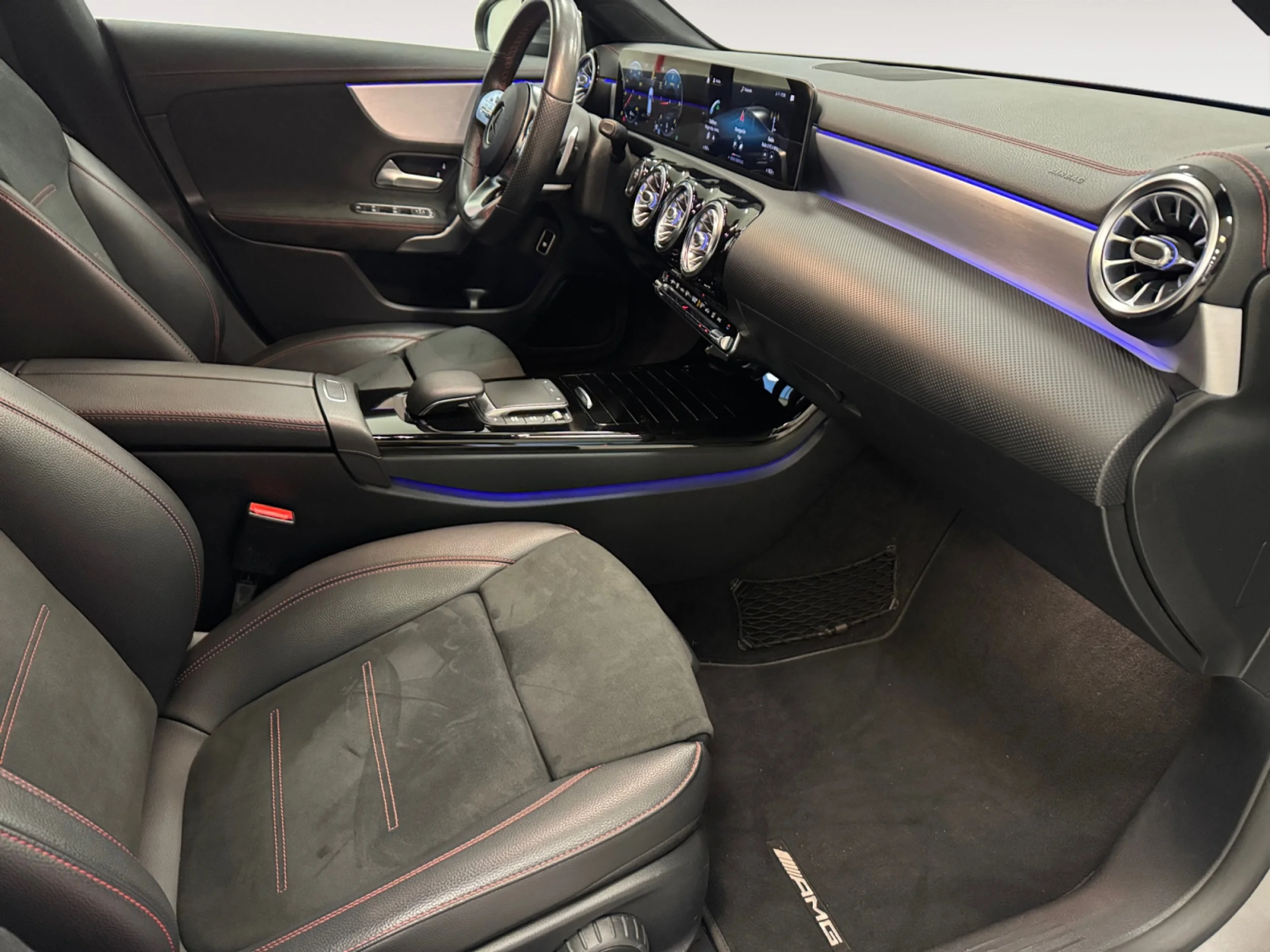 MERCEDES-BENZ CLA CLA 200 D DCT SHOOTING BRAKE - Foto 5