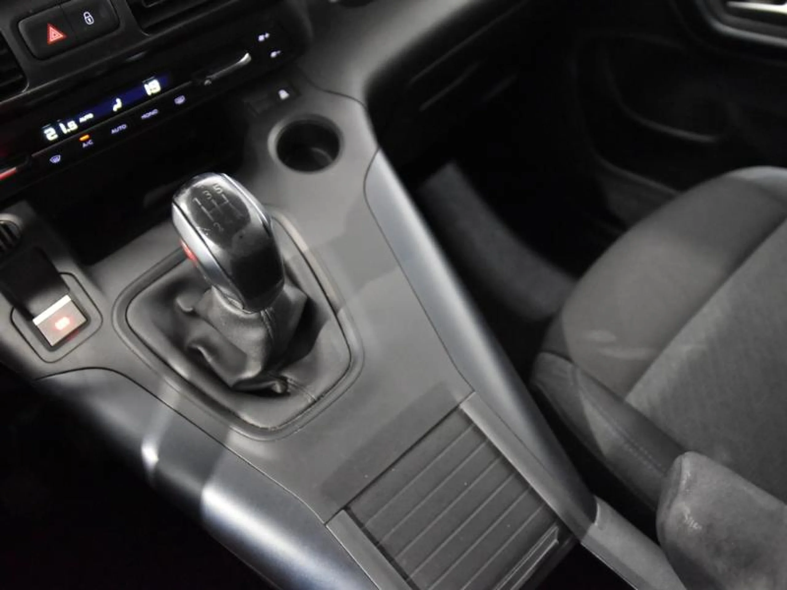 PEUGEOT Rifter ALLURE STANDARD BLUEHDI 73KW - Foto 11