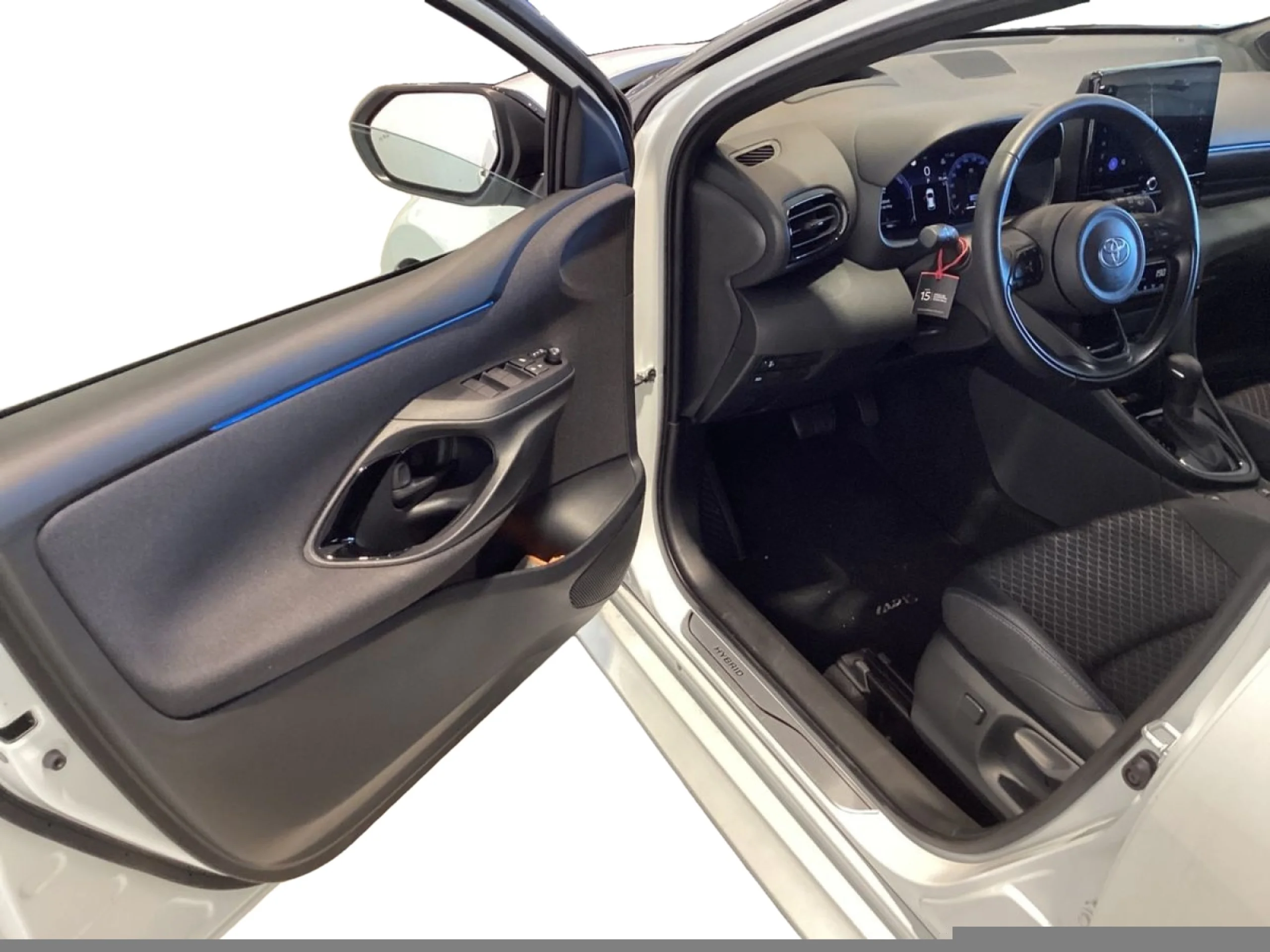 TOYOTA Yaris 1.5 130H PREMIERE EDITION - Foto 10