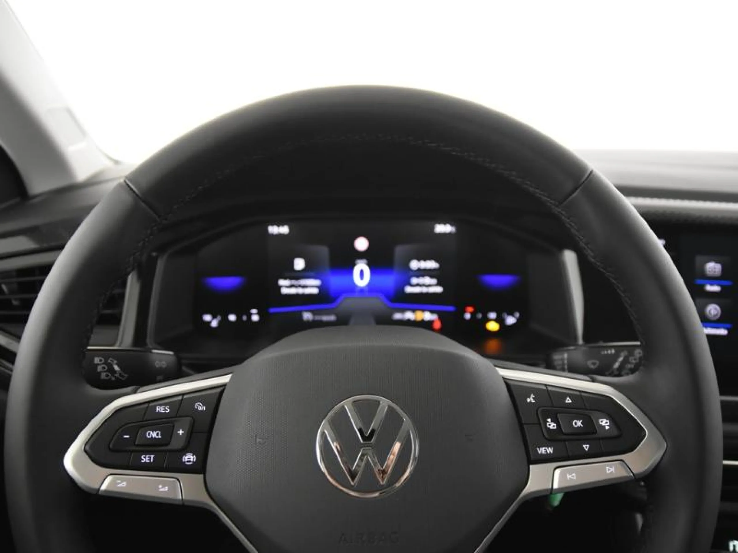 VOLKSWAGEN POLO POLO MÁS 1.0 TSI 70 KW (95 CV)  5 VEL. - Foto 13