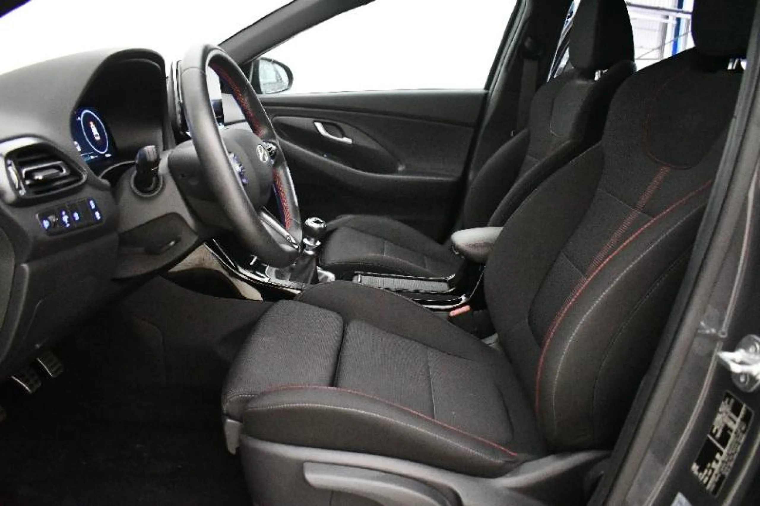 HYUNDAI I30 1.0 TGDI N LINE SE - Foto 7