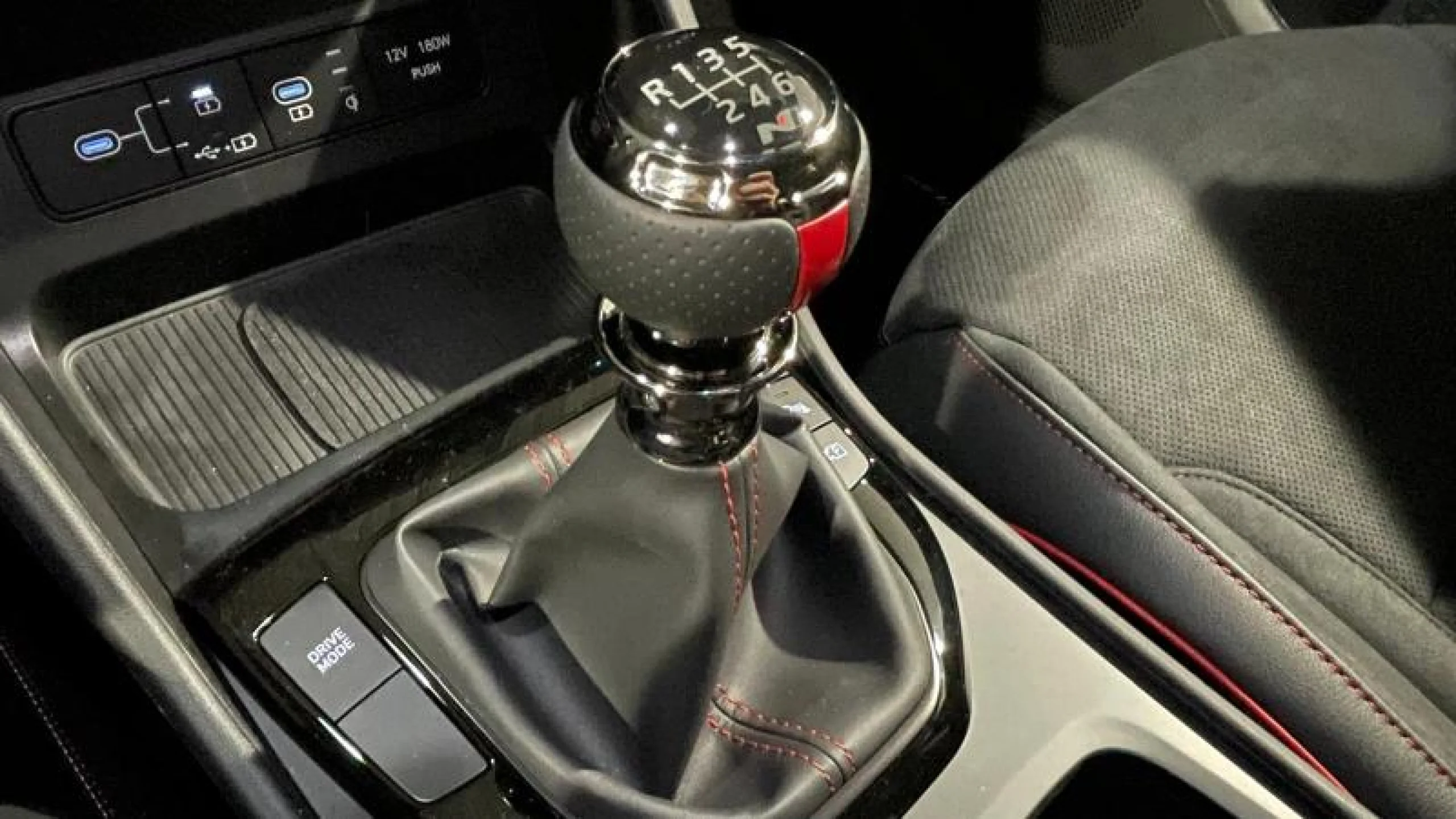 HYUNDAI TUCSON 1.6T 110KW (150CV) N LINE - Foto 25