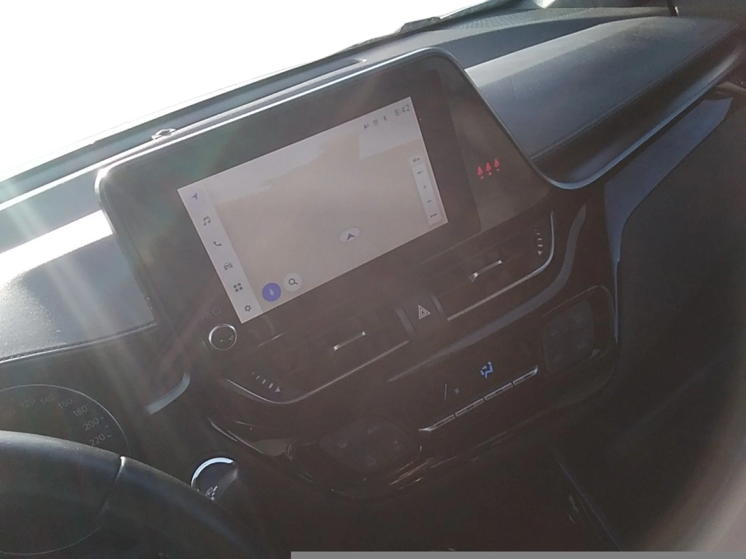 TOYOTA C HR 1.8 125H ADVANCE - Foto 9