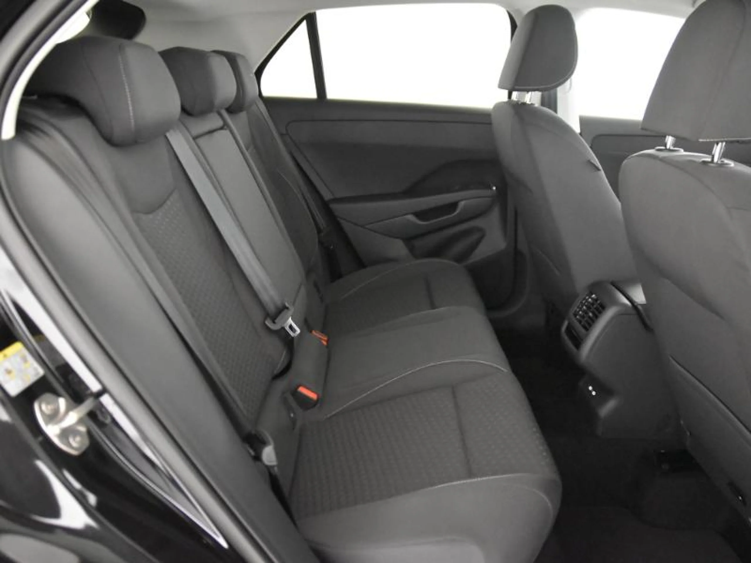 VOLKSWAGEN T ROC T ROC MÁS  1.5 ETSI 85 KW (116 CV)  AUTOMÁTICO DSG 7 VEL. - Foto 5