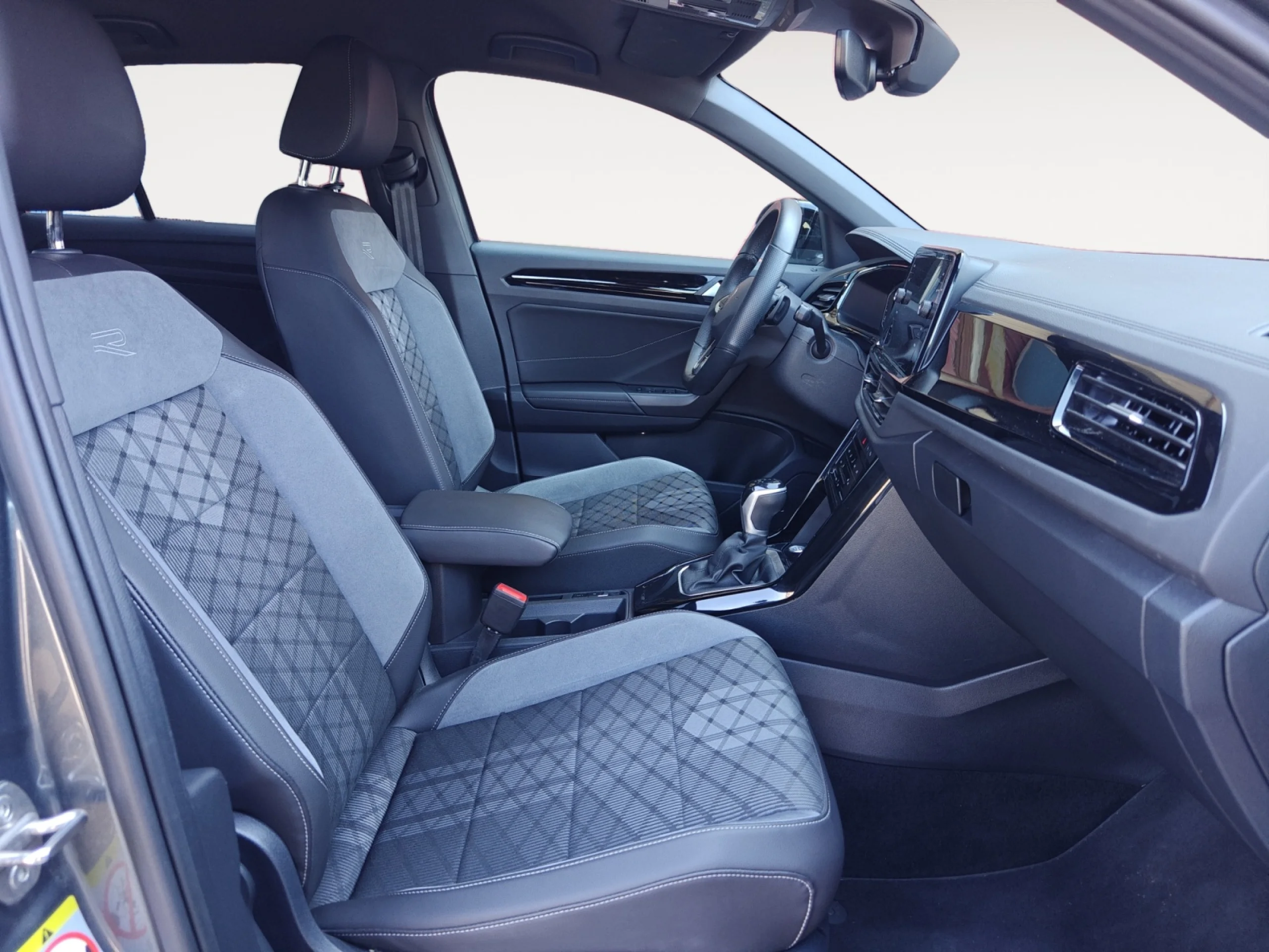 VOLKSWAGEN T ROC R LINE 1.5 TSI 110KW (150CV) DSG - Foto 5