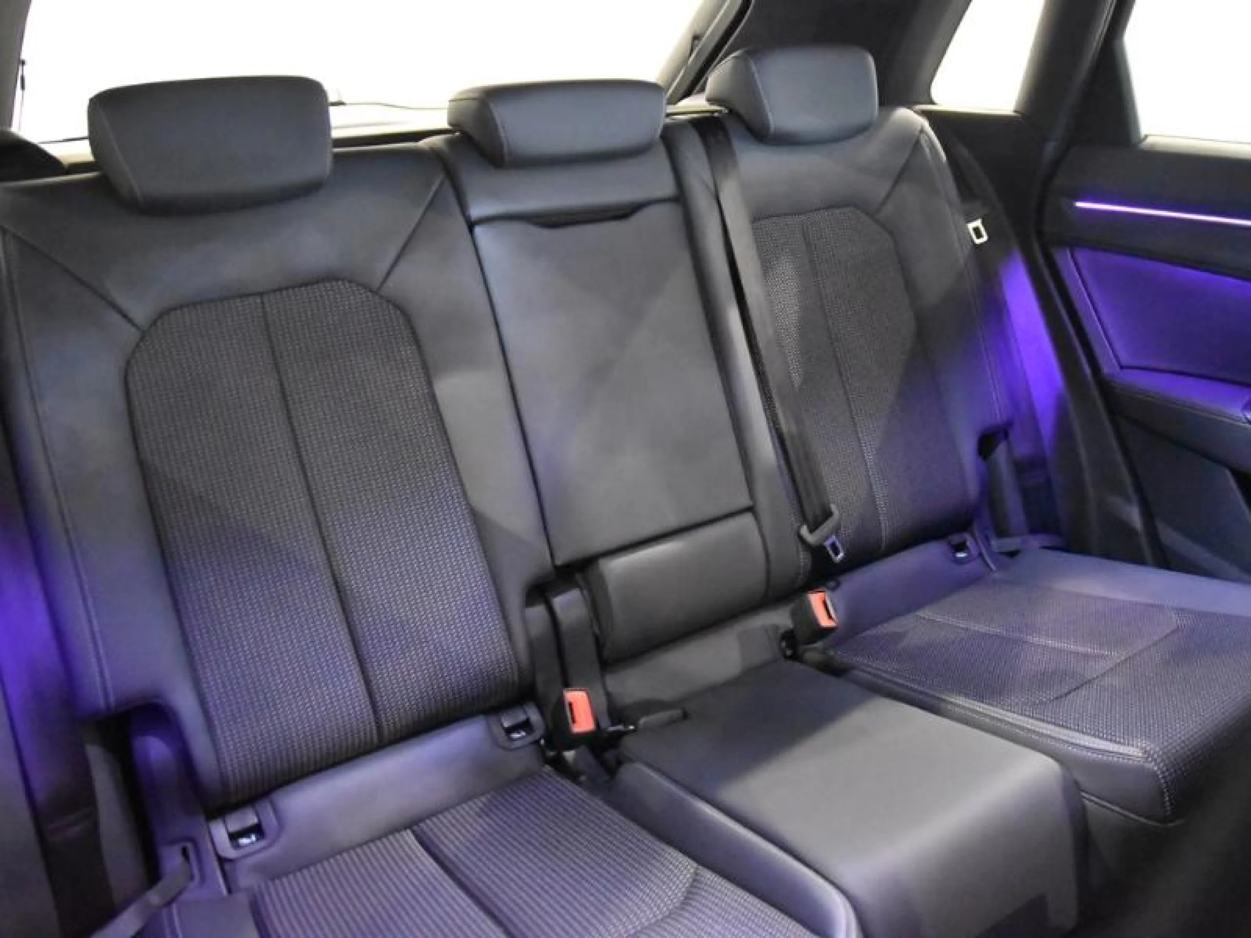 AUDI Q3 S LINE 35 TDI 110KW (150CV) S TRONIC - Foto 5