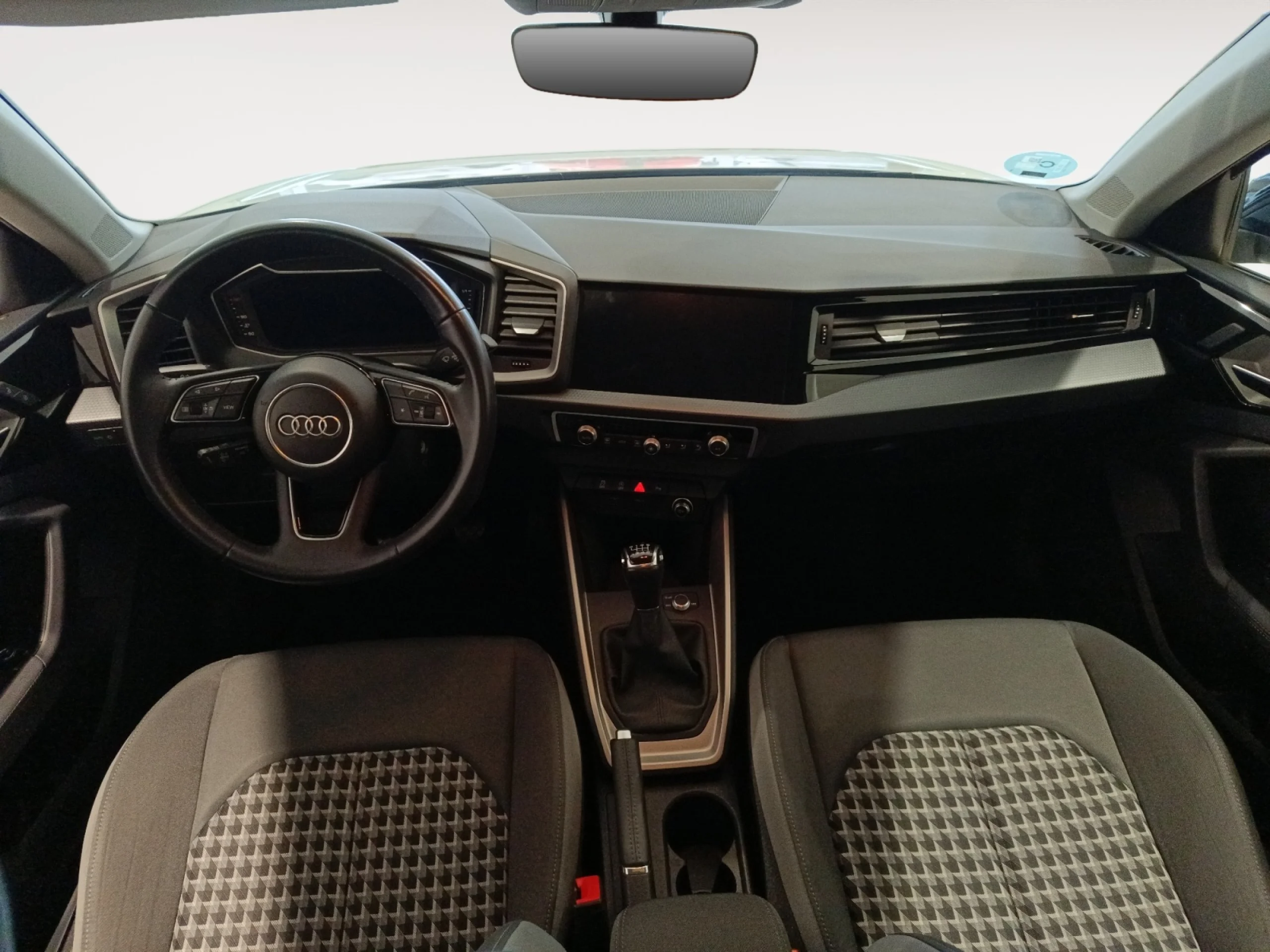 AUDI A1 SPORTBACK S LINE 30 TFSI 85KW (116CV) - Foto 4