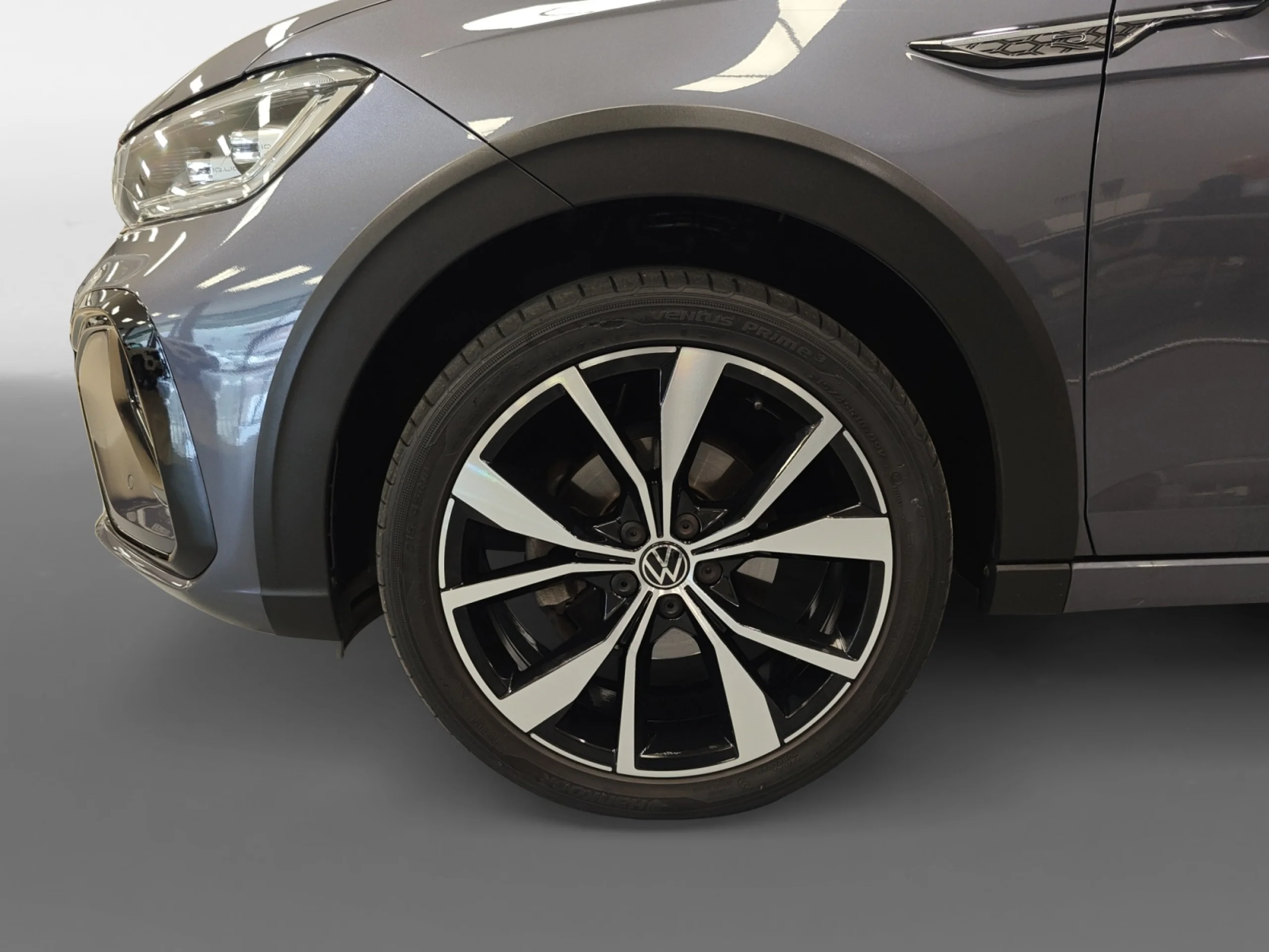 VOLKSWAGEN TAIGO R LINE 1.0 TSI 81KW (110CV) DSG - Foto 8