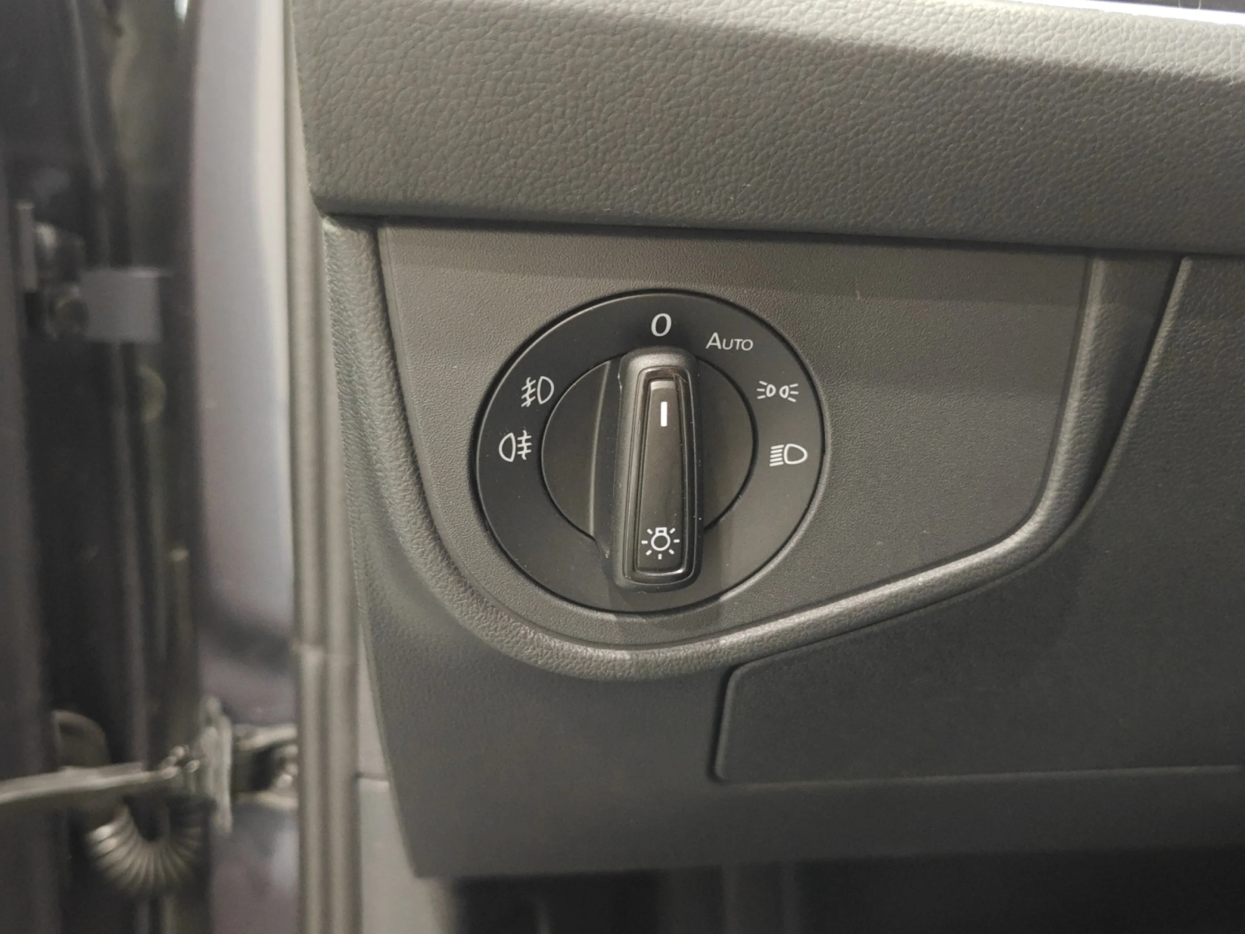 VOLKSWAGEN TAIGO R LINE 1.0 TSI 81KW (110CV) DSG - Foto 12